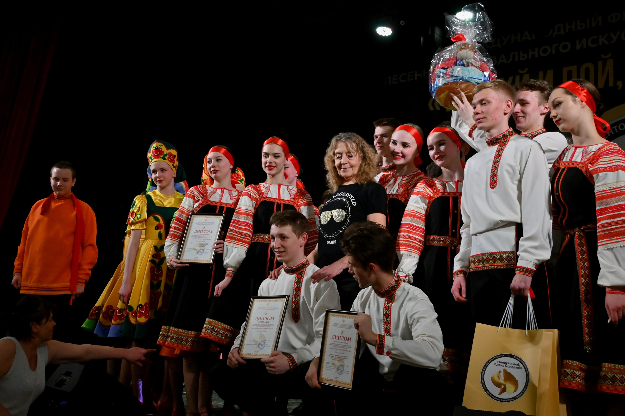 Гала-концерт. Танцуй и пой, Россия Молодая! 22.04.2024. Профессиональный фотограф в Москве Алёна Котова