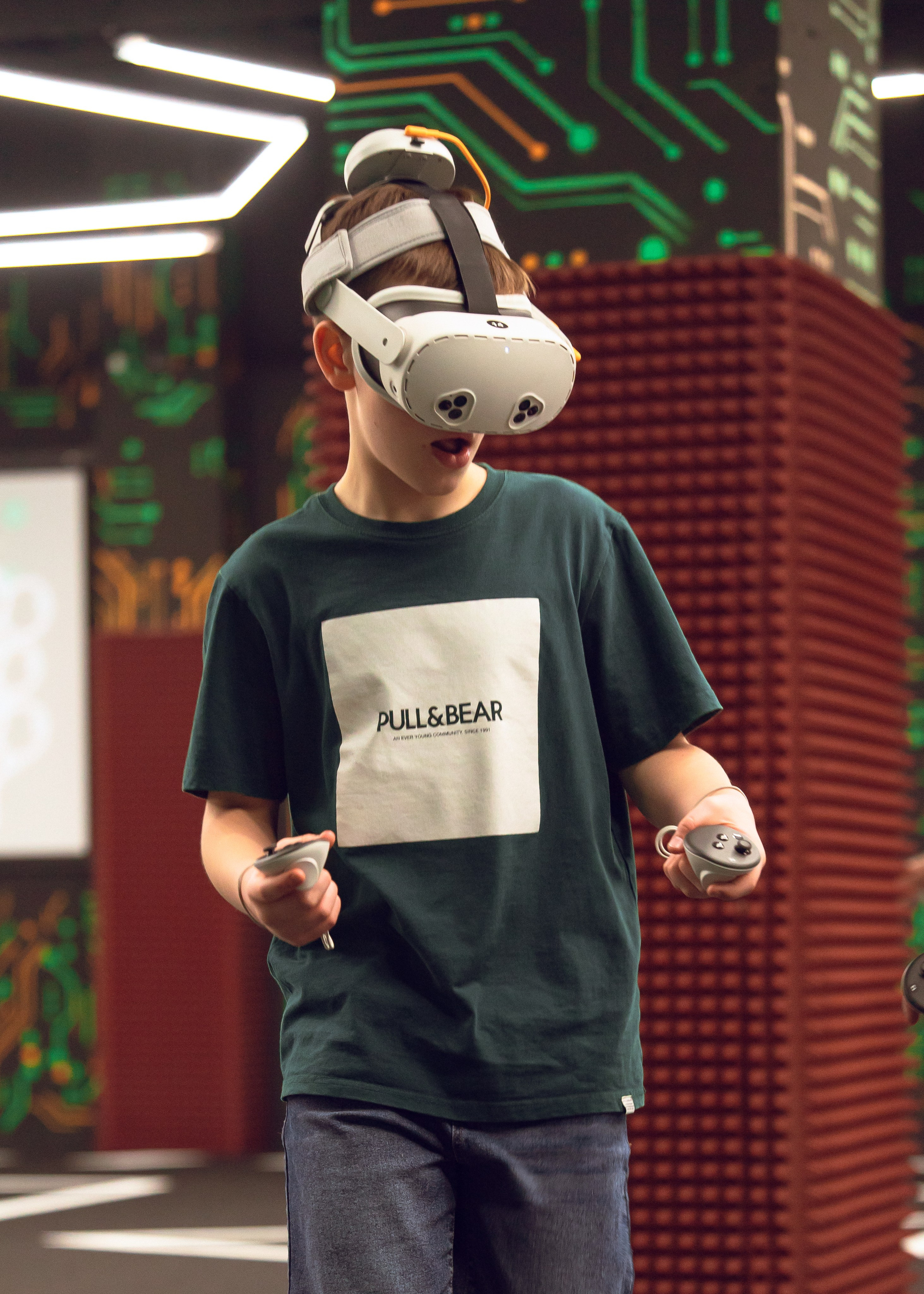 VR «Нереальность». Крамер Юлиана детский и семейный фотограф