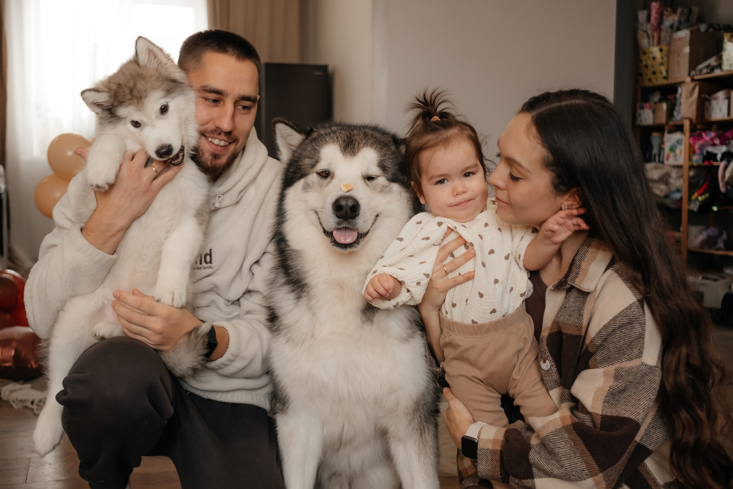 Катя, Саша и Еся | домашняя съемка. Фотограф в Новосибирске Диана Ильиных