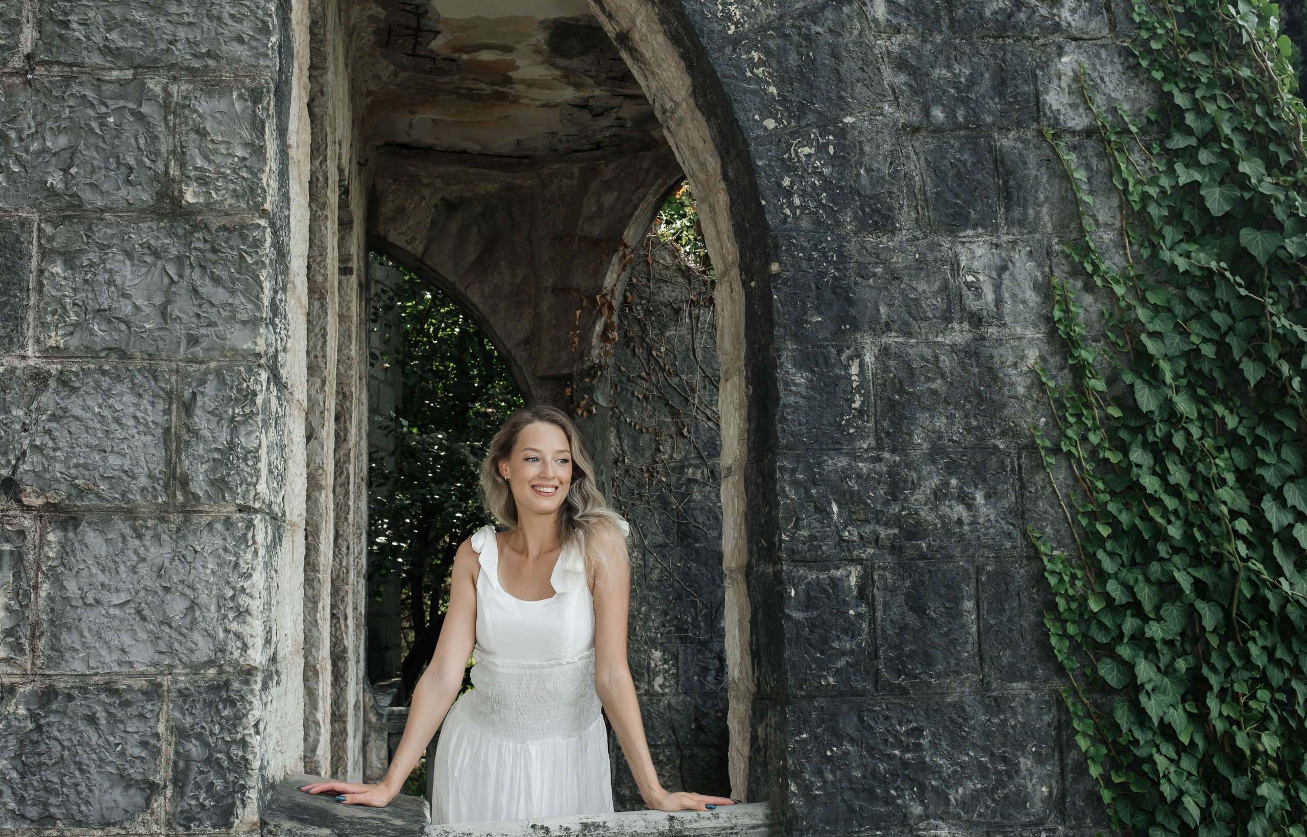 Даша в замке