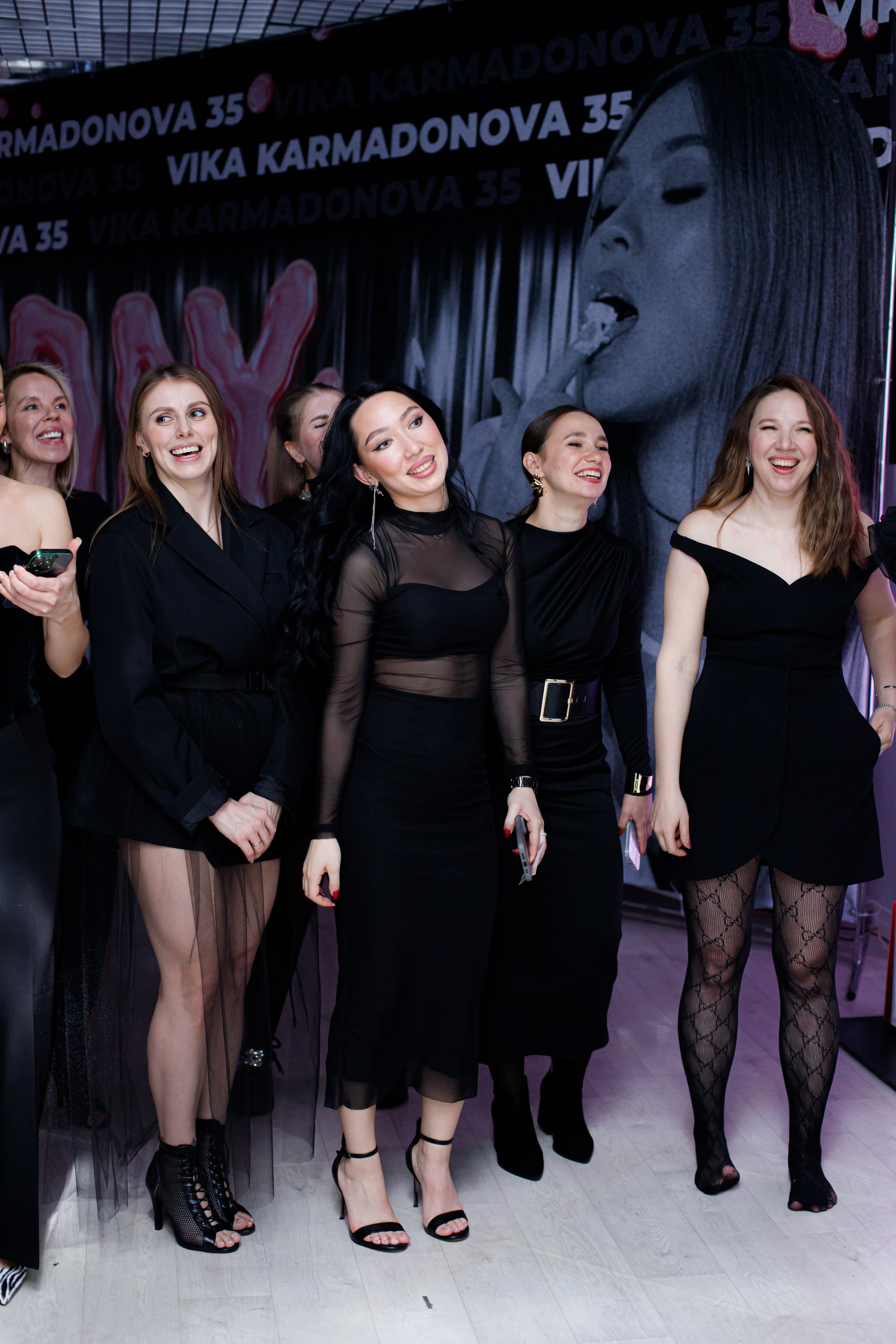 VIKA KARMADONOVA. Photokarish