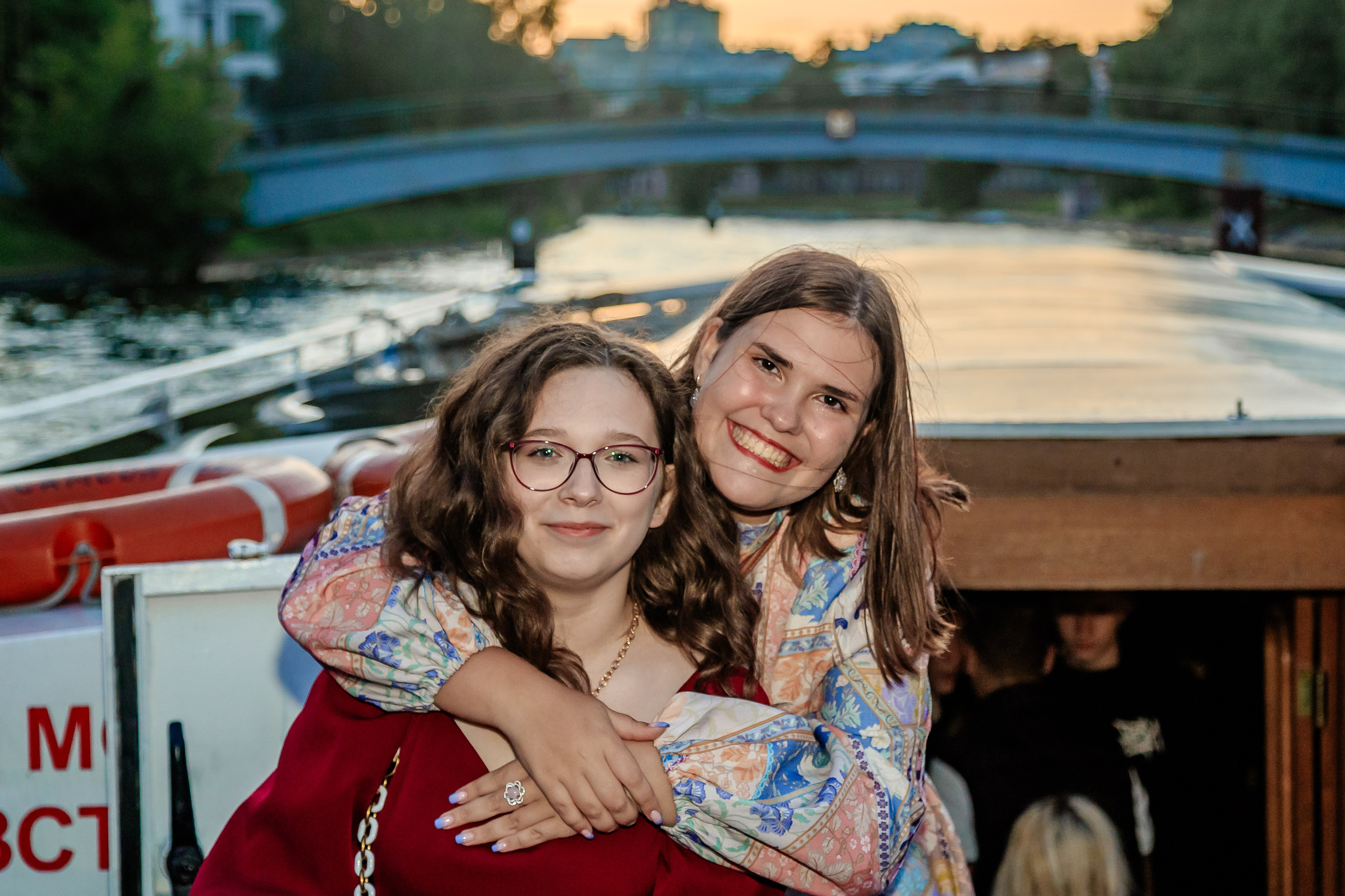 Выпускной на теплоходе. Фотограф в Санкт-Петербурге Чумаков Семен