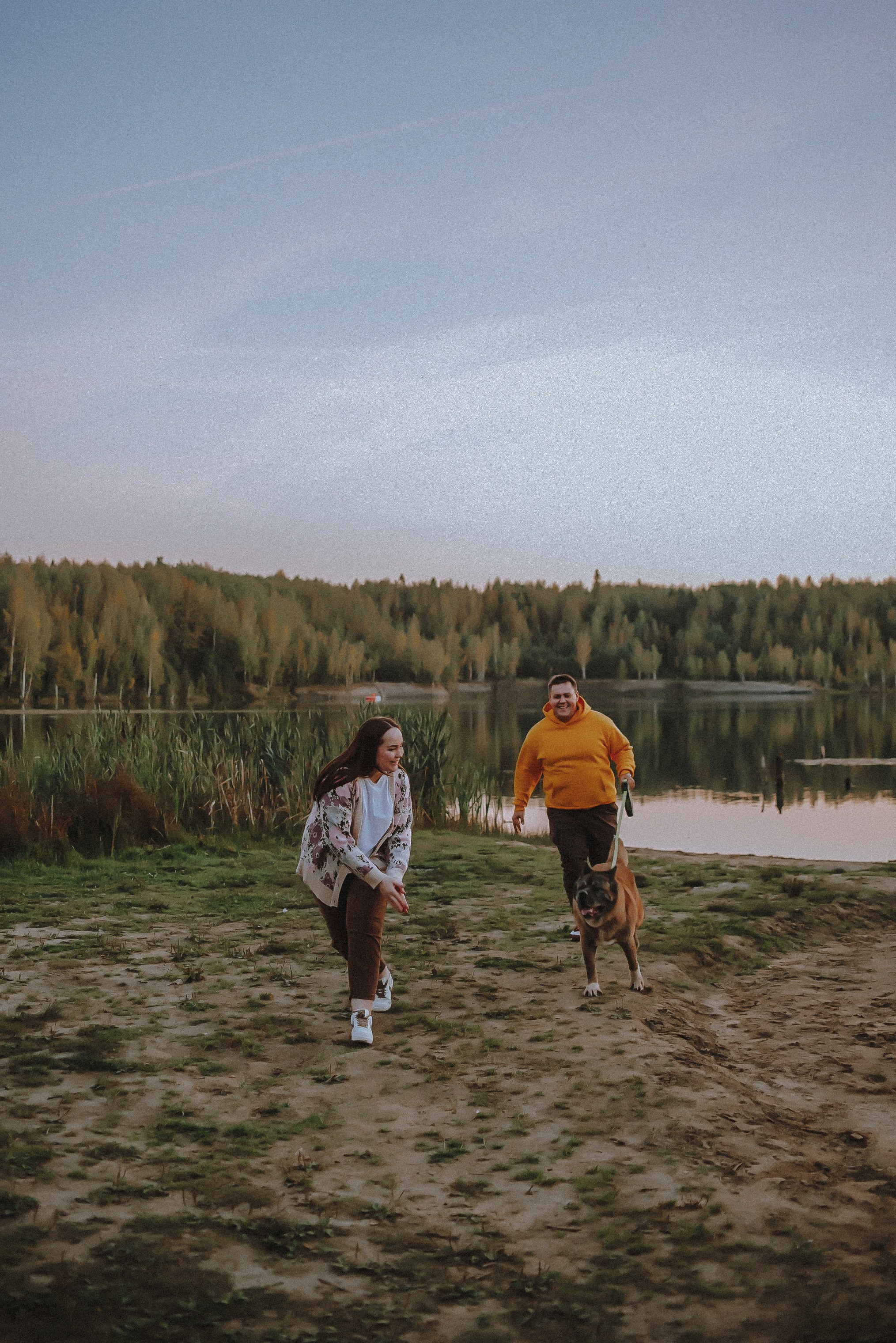 Озеро в лесу. Свадебный и семейный фотограф в Москве Сажина Кристина КиМ. Свадебный оператор в Москве Сажин Максим