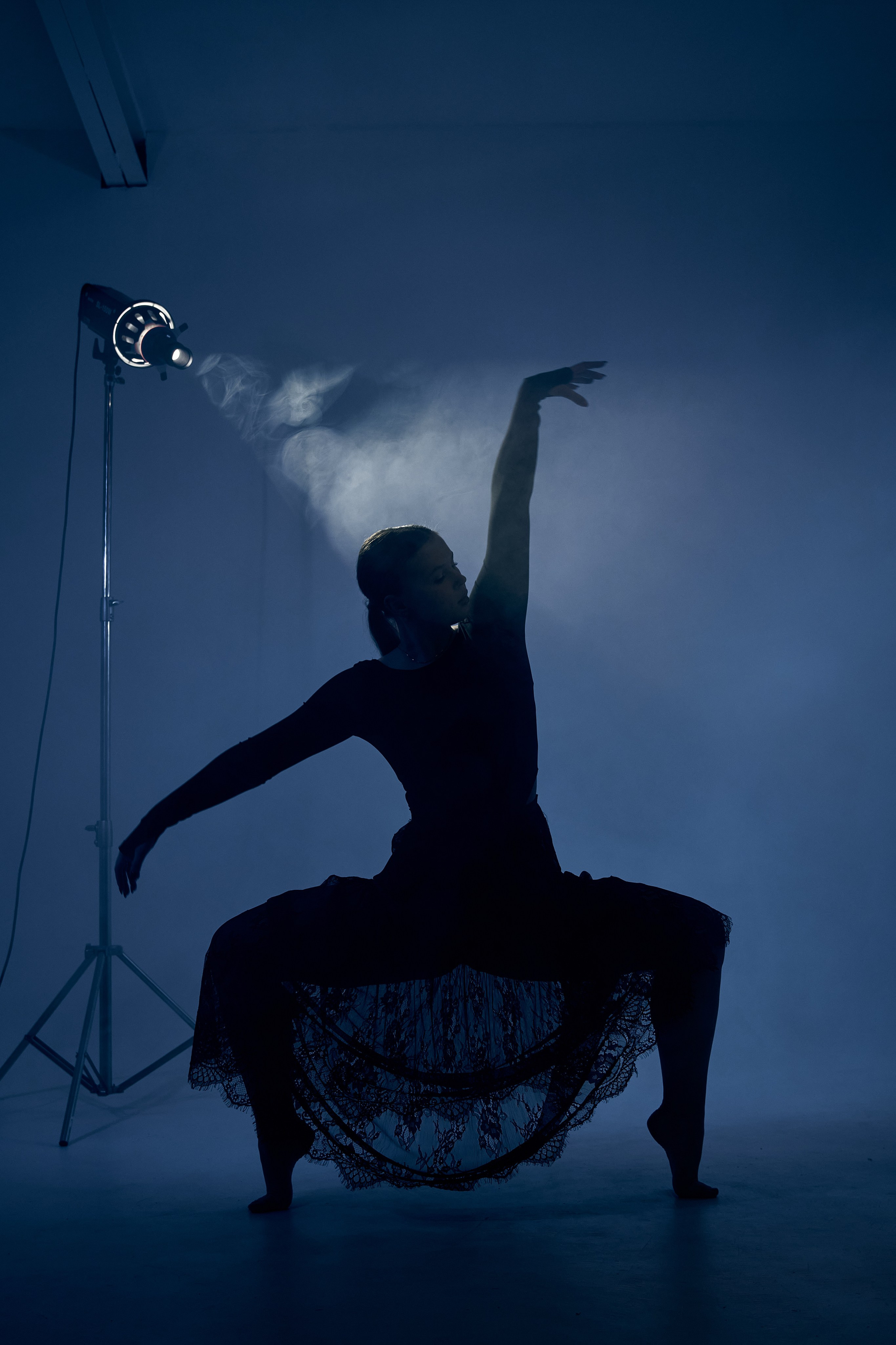 Танец. Фотограф Алексей Яковлев