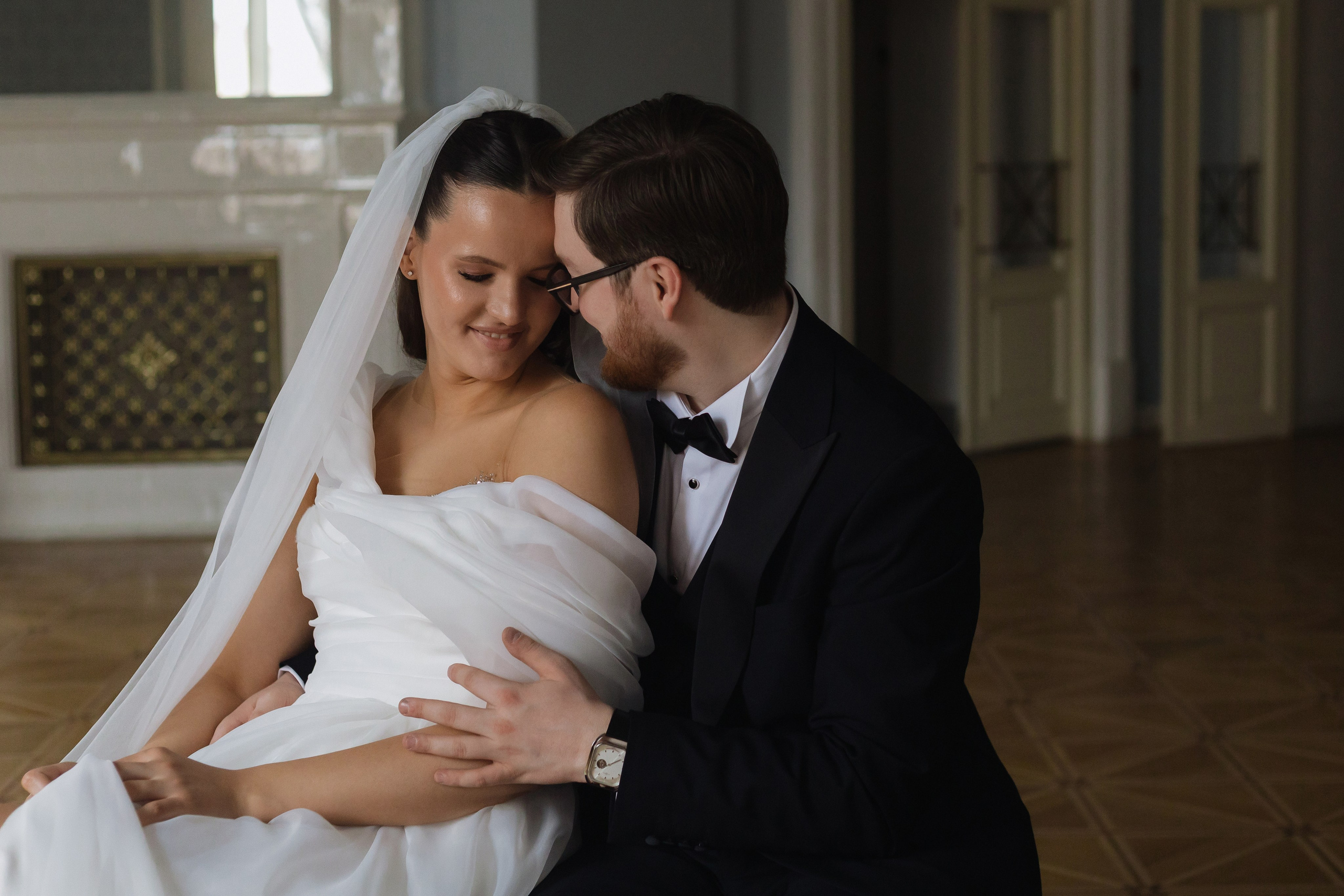 Свадебная фотосессия в Минске в итальянском ресторане La Scala