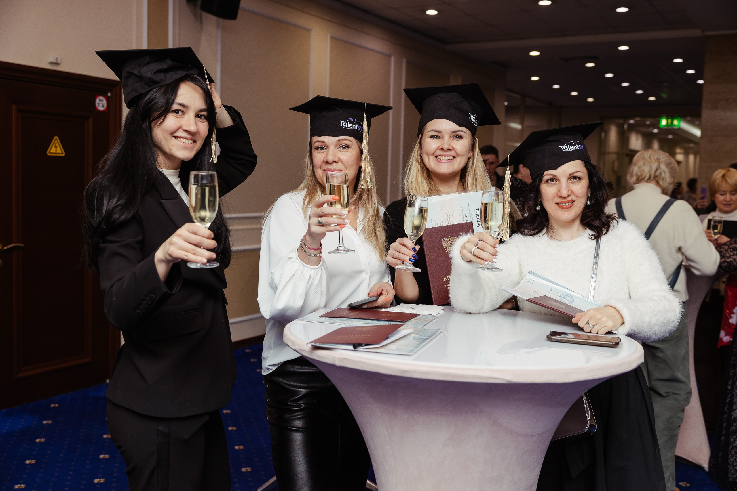 Talentsy выпускной. Портретный и репортажный фотограф в Москве Олеся Лисарк