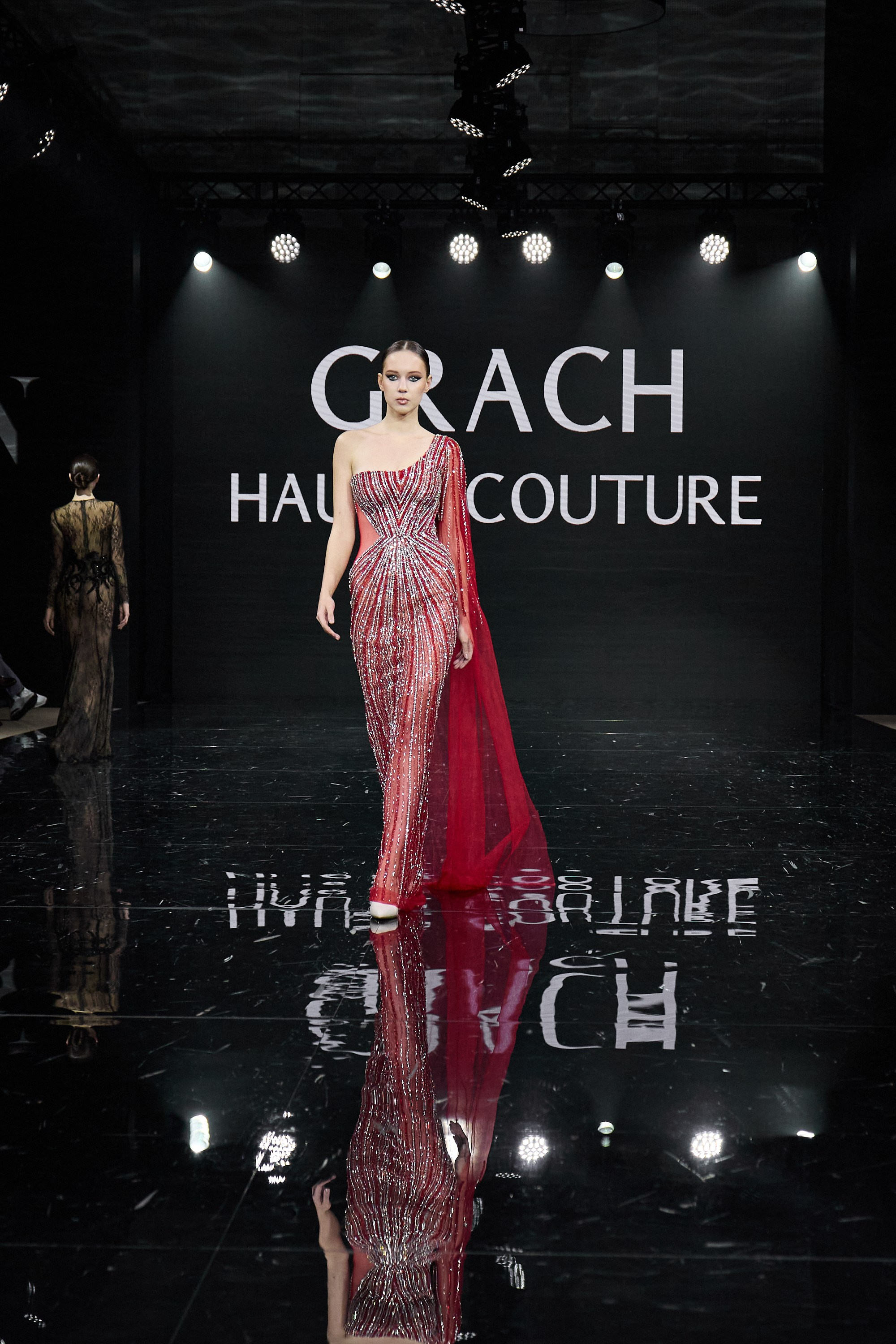 Sochi Fashion Week 2025. Профессиональный фотограф в Сочи Виктория Джой. Обучение