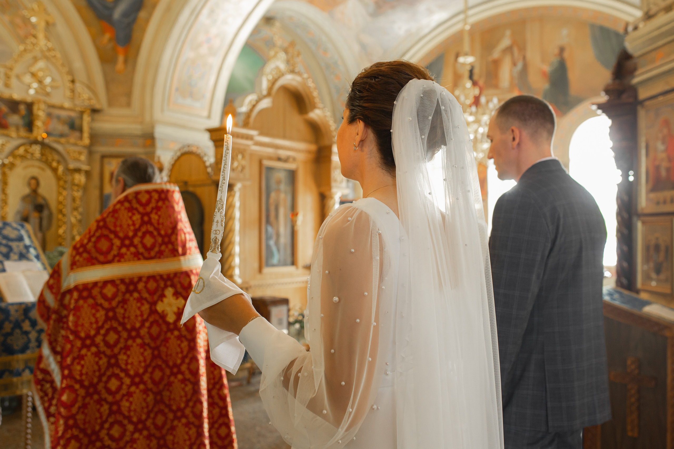 Церковь Покрова Пресвятой Богородицы в Осеченках г. Раменское. Свадебный и семейный фотограф