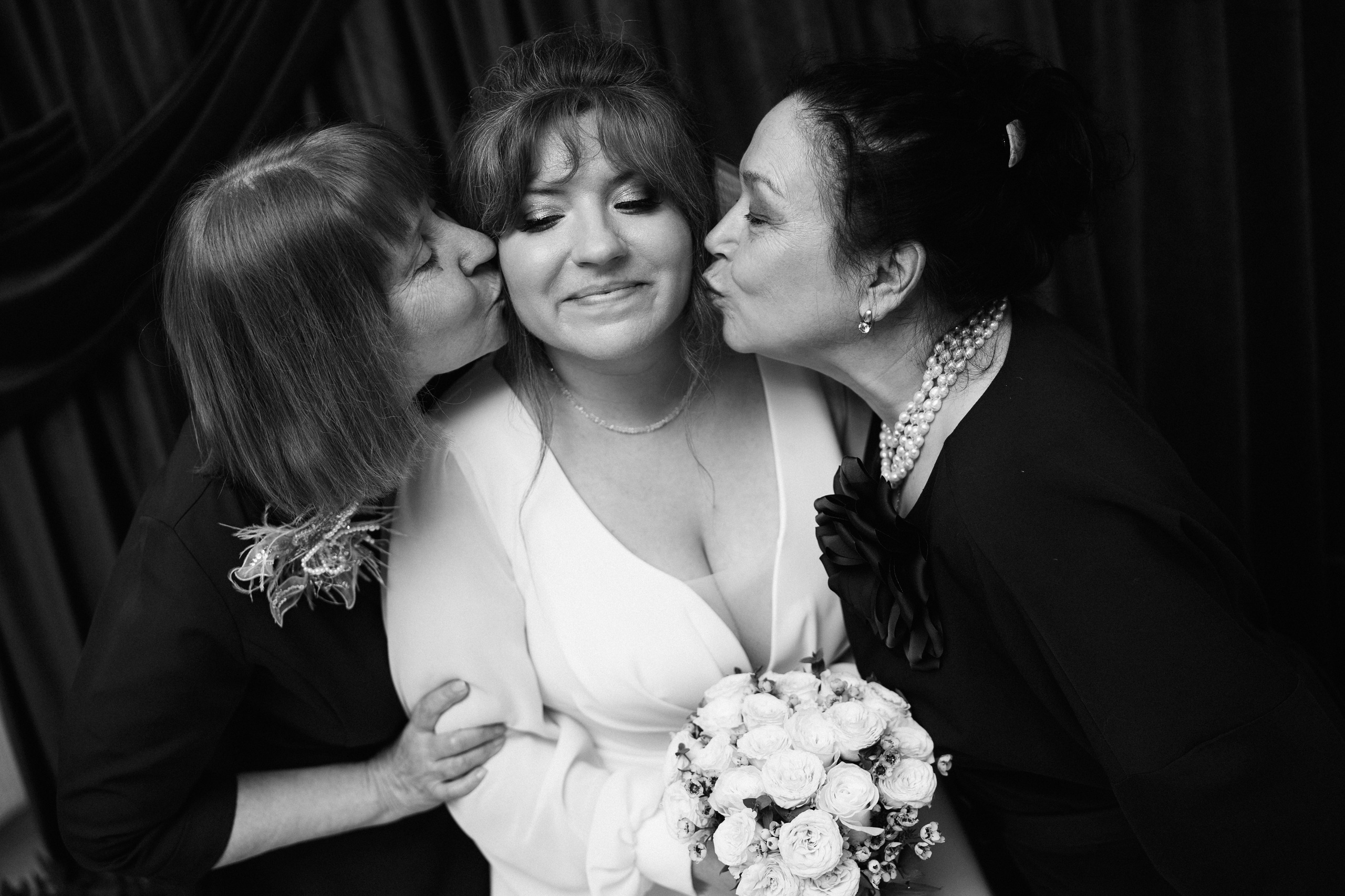 ЗАГС В ЧЕРНИКОВКЕ, ФОТОСТУДИЯ МОНОХРОМ, ПРЕЗИДЕНТ ОТЕЛЬ, РЕСТОРАН УТКА ХАУС, ВЕДУЩАЯ КАТЕРИНА НЕВСКАЯ УФА