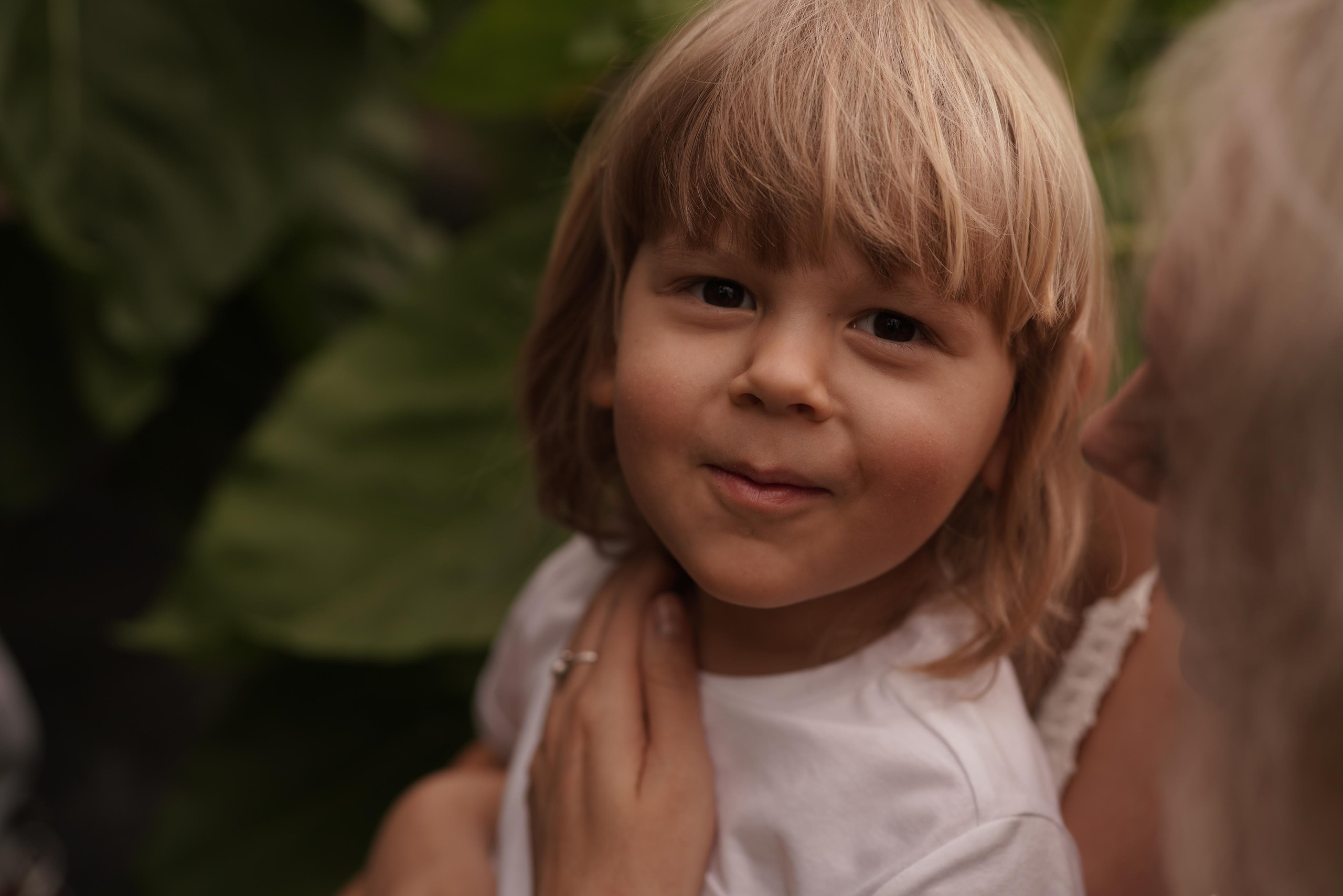 Дима, Маша и Мишутка. Фотограф Алматы, курс по Фотографии в Алматы. Дмитриева Наталья