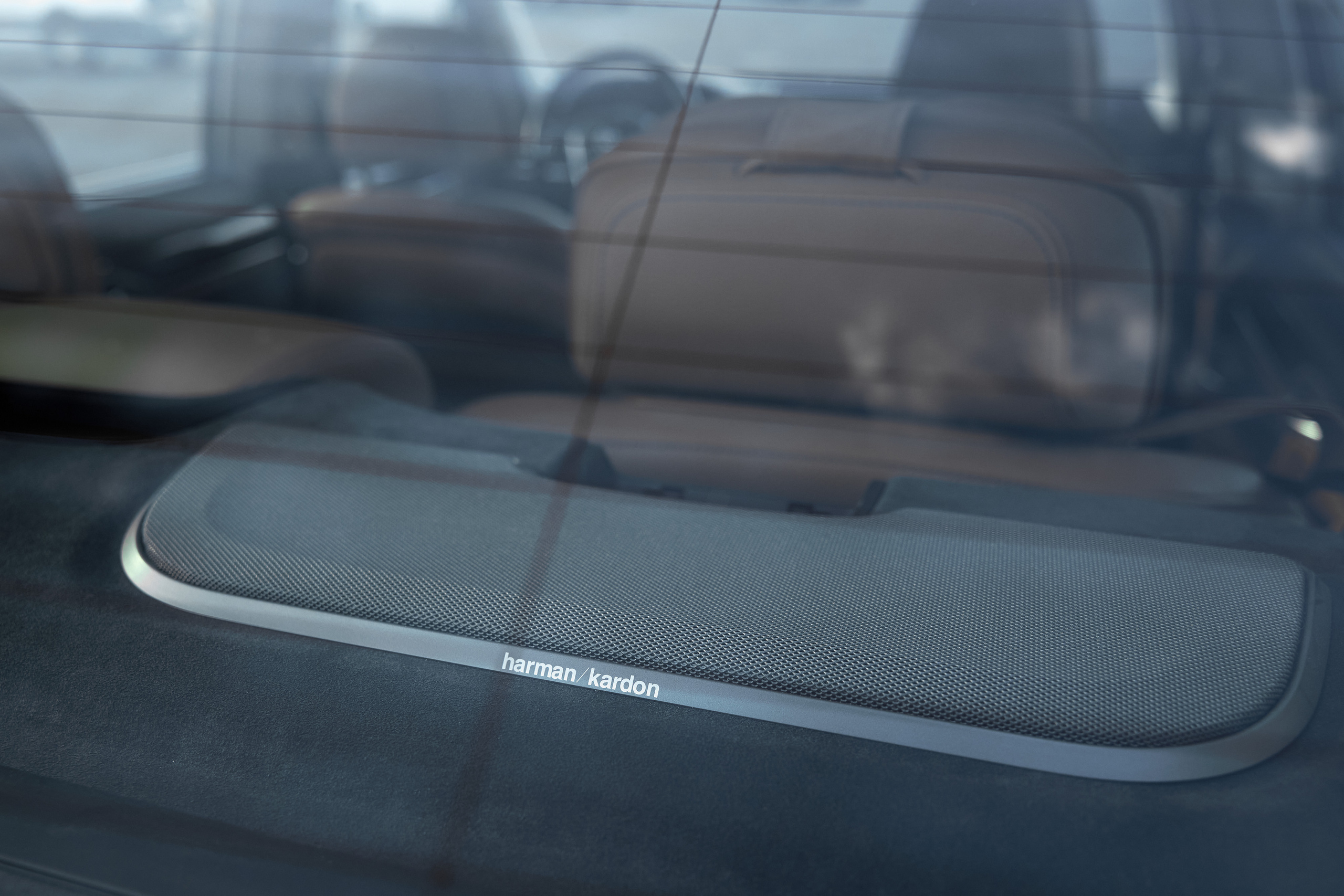 BMW 7 Edrive (auto.ru)