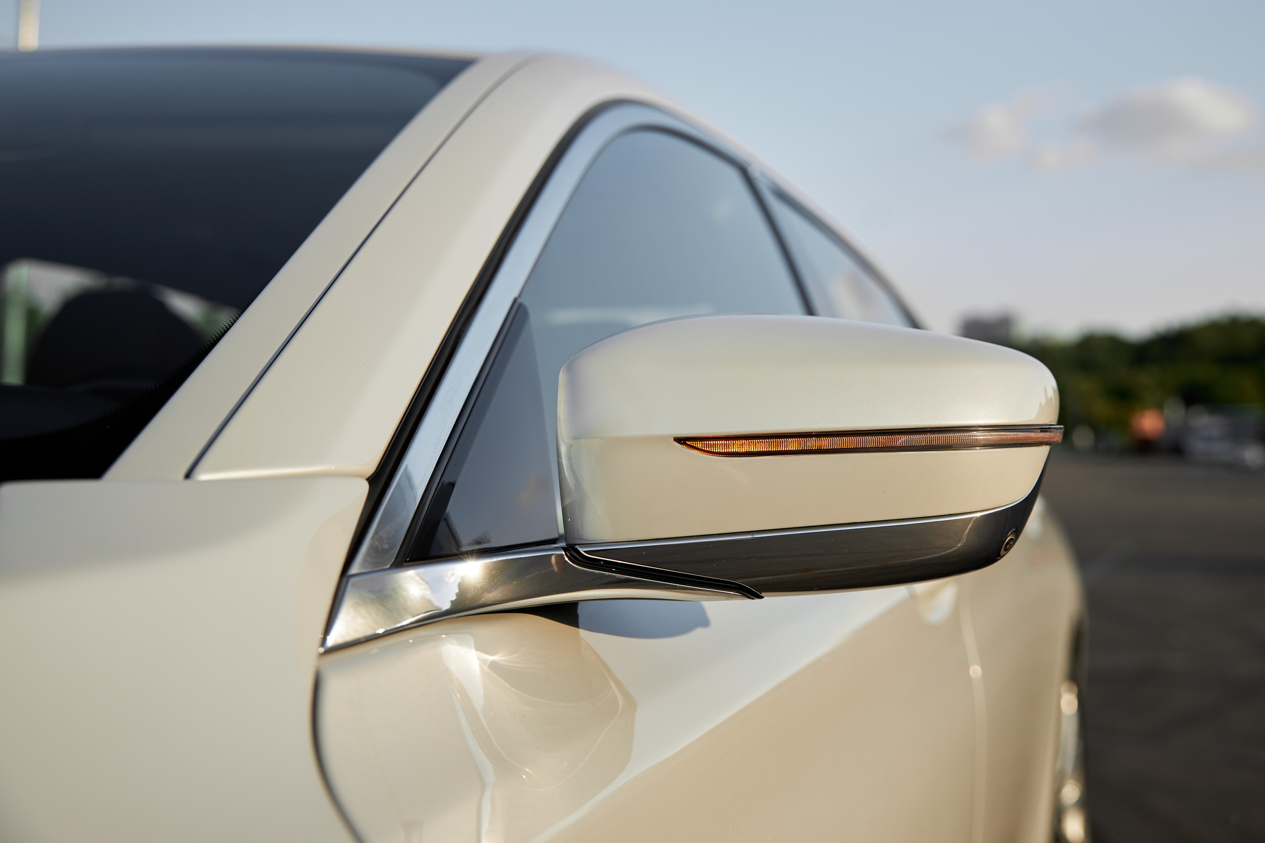 BMW 7 Edrive (auto.ru)