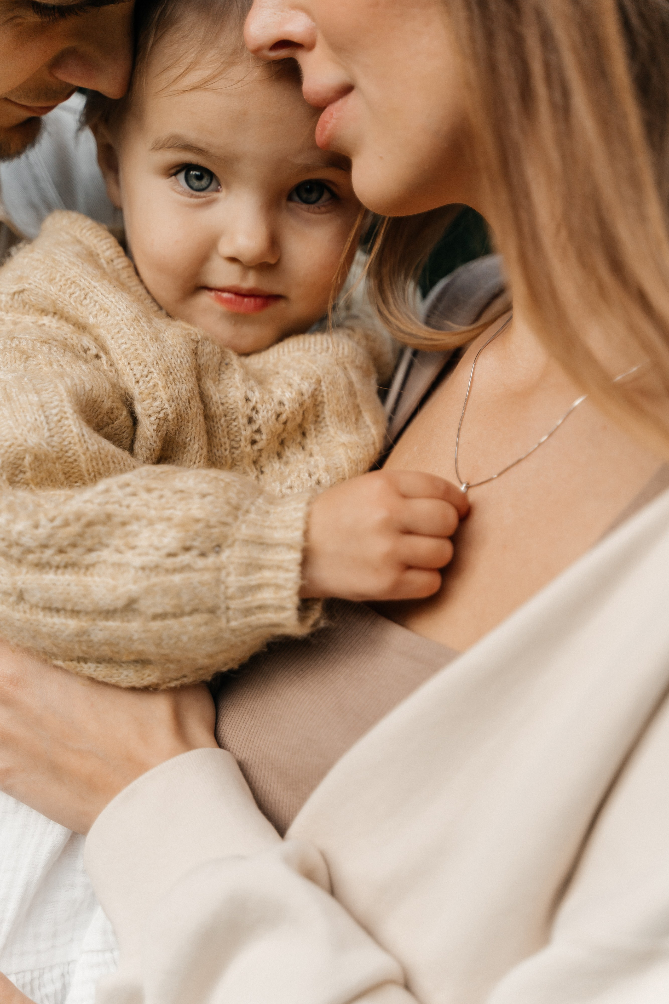 Лёша, Ксюша и Вика. Волик Мария