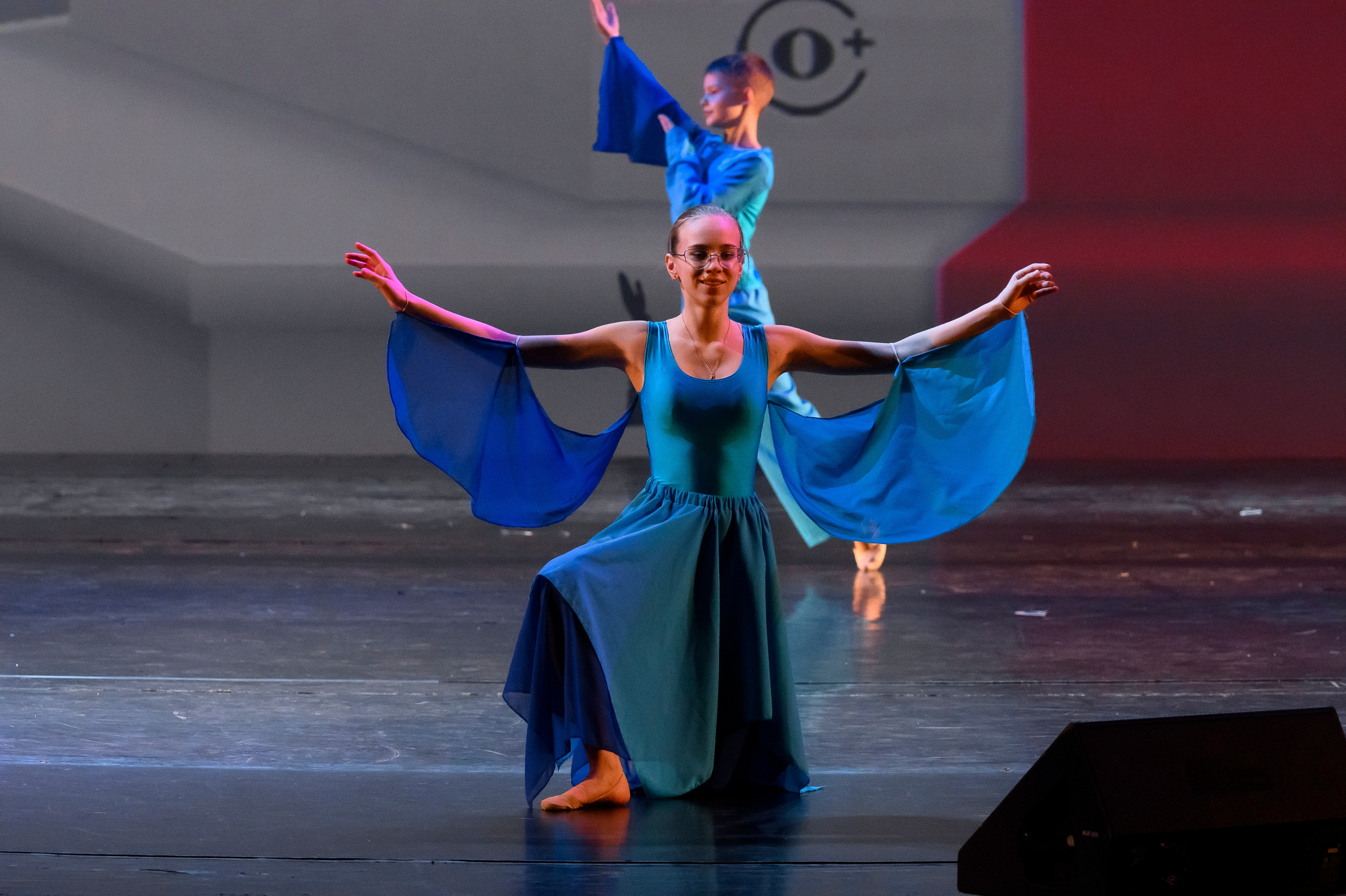 23 апреля, часть 2, БКЗ Октябрьский, г. Санкт-Петербург. Золотое яблочко