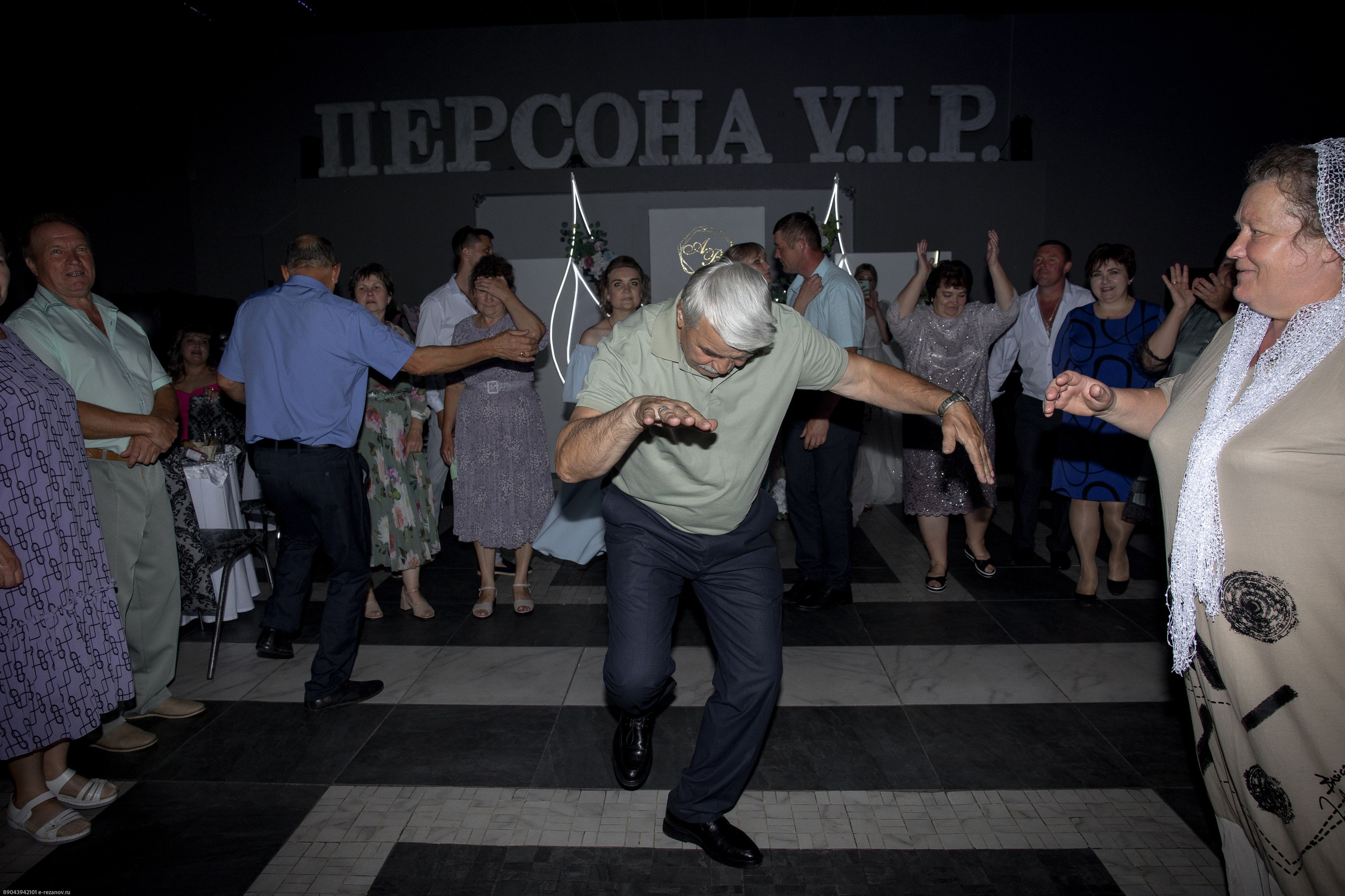 Андрей и Владислава. Свадебный и семейный фотограф Евгений Резанов