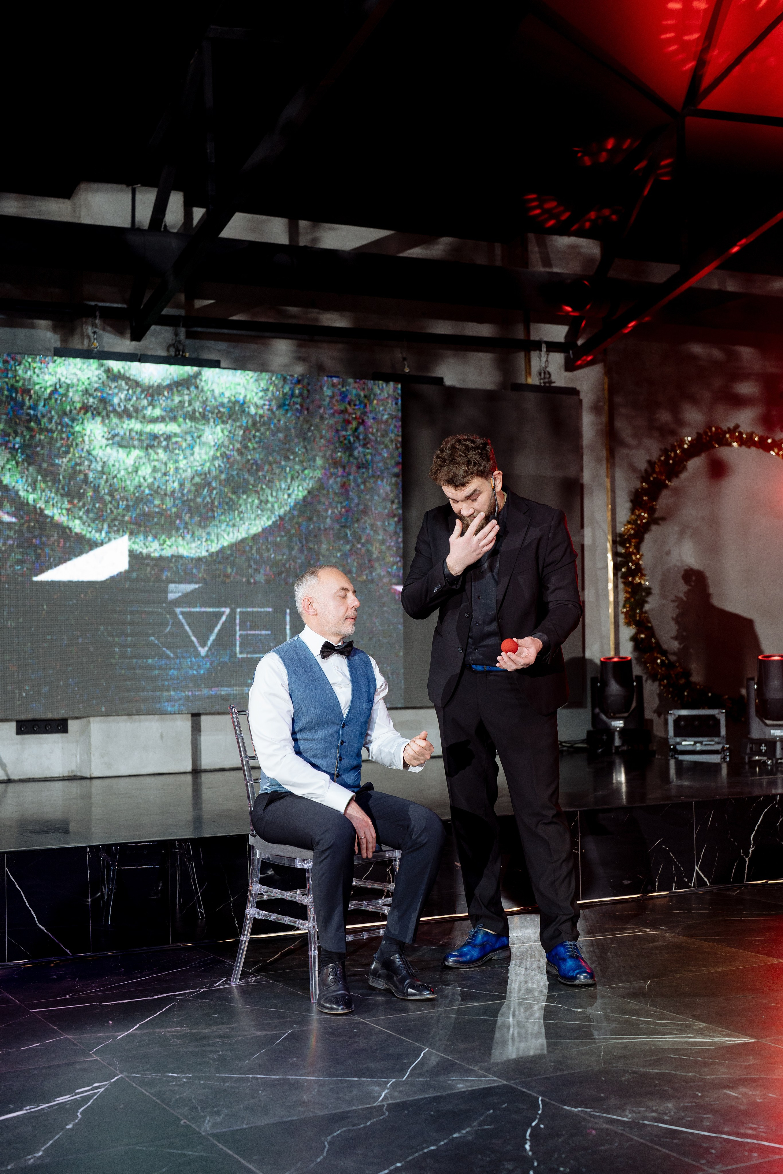 Альбион Тур