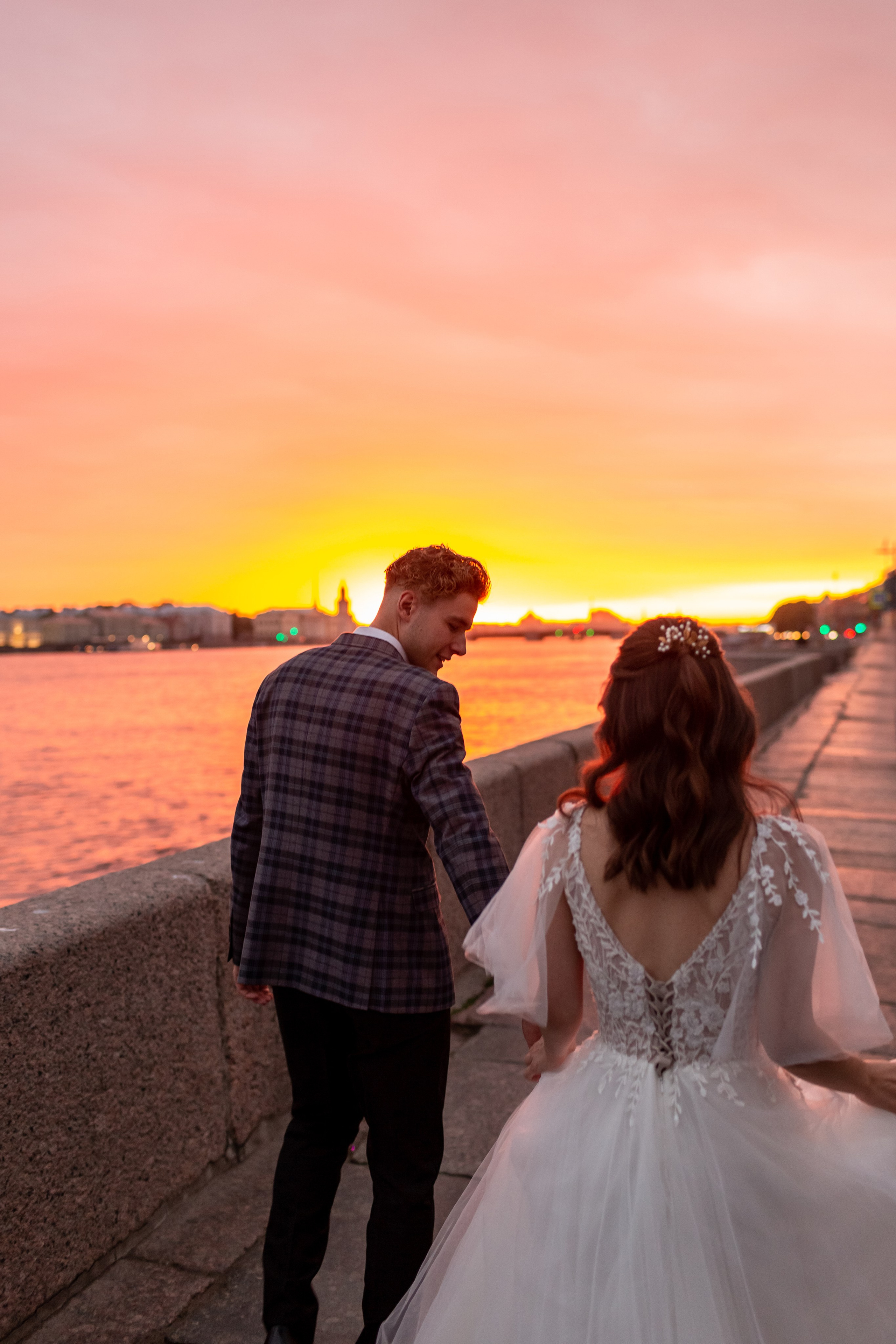 Свадьба у Невы — романтика Петербурга