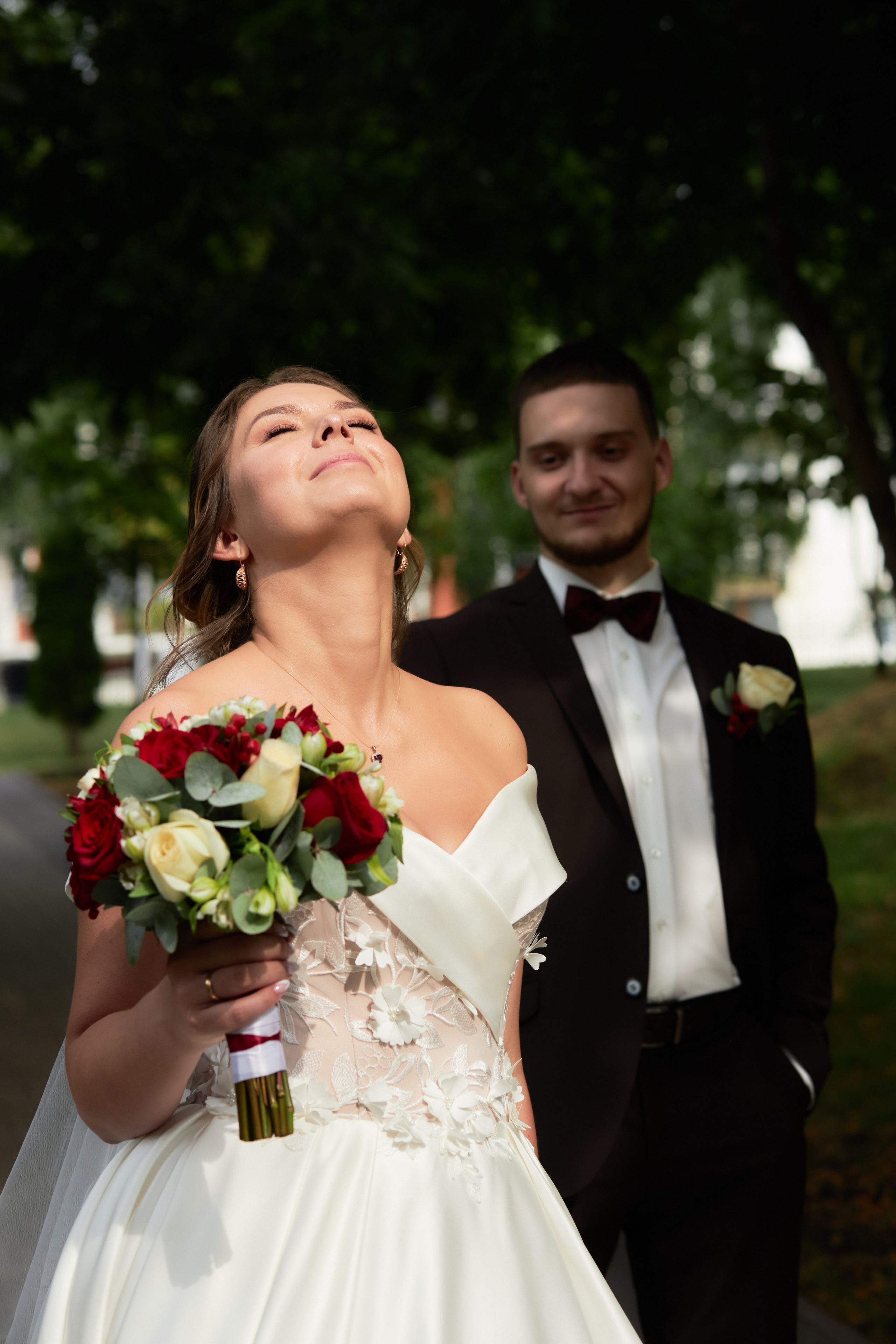 Свадебные фотографии ЗАГС, выкуп, свадебная фотосессия. Репортажные свадебные фотографии. Фотограф Олег Слеб