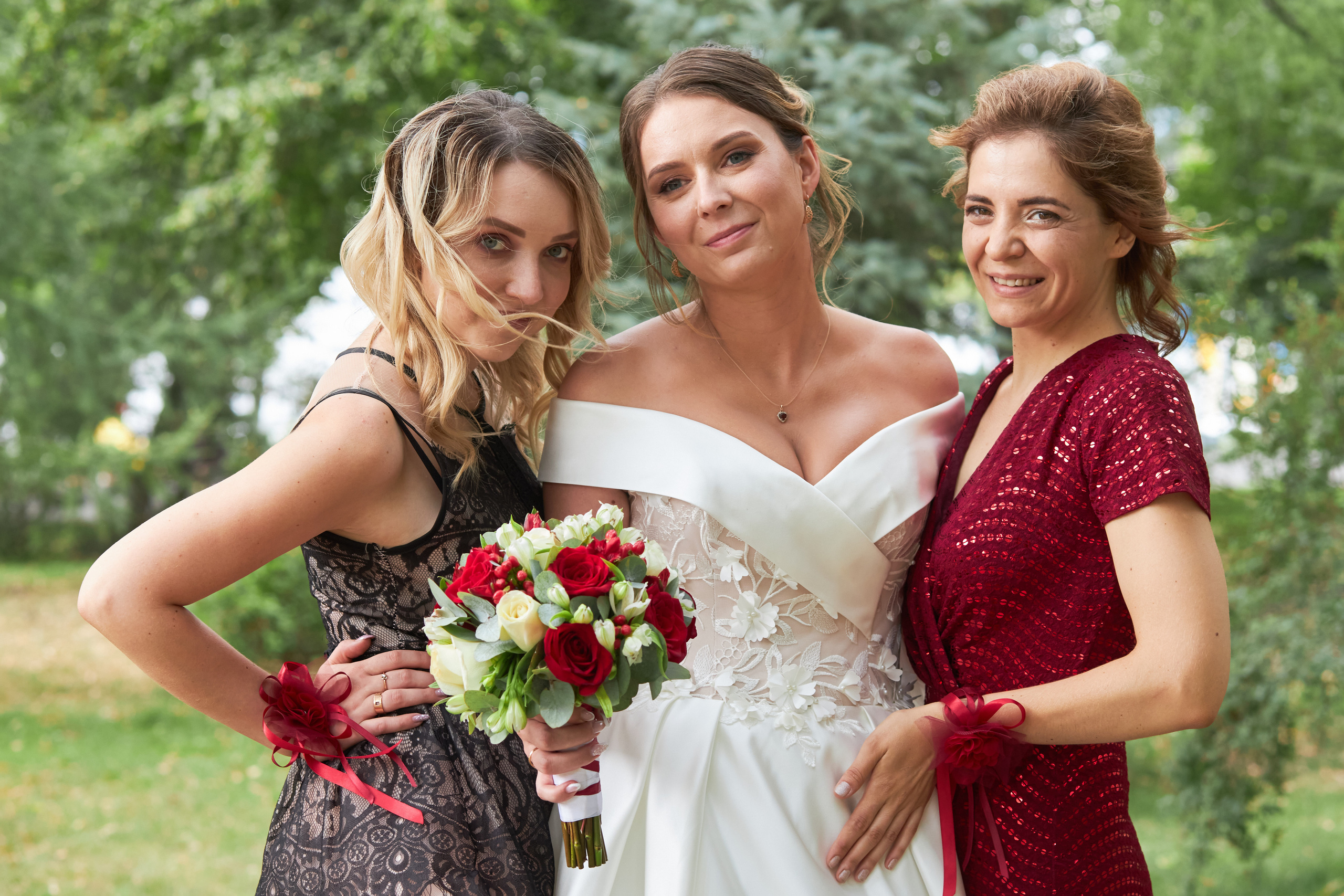 Свадебные фотографии ЗАГС, выкуп, свадебная фотосессия. Репортажные свадебные фотографии. Фотограф Олег Слеб