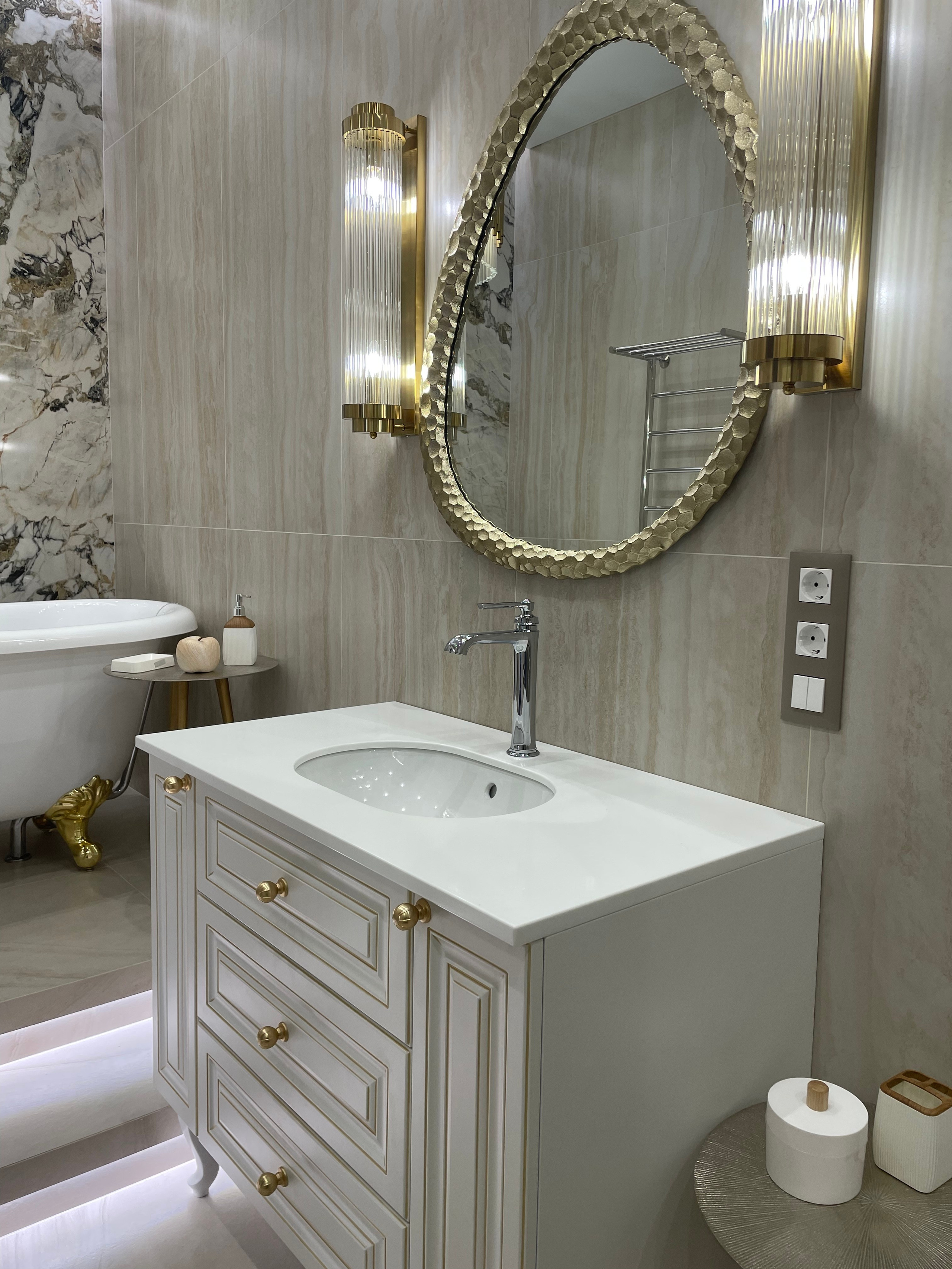 ЖК Ленина 8. Дизайнер Вероника Миллер. Мебель на заказ