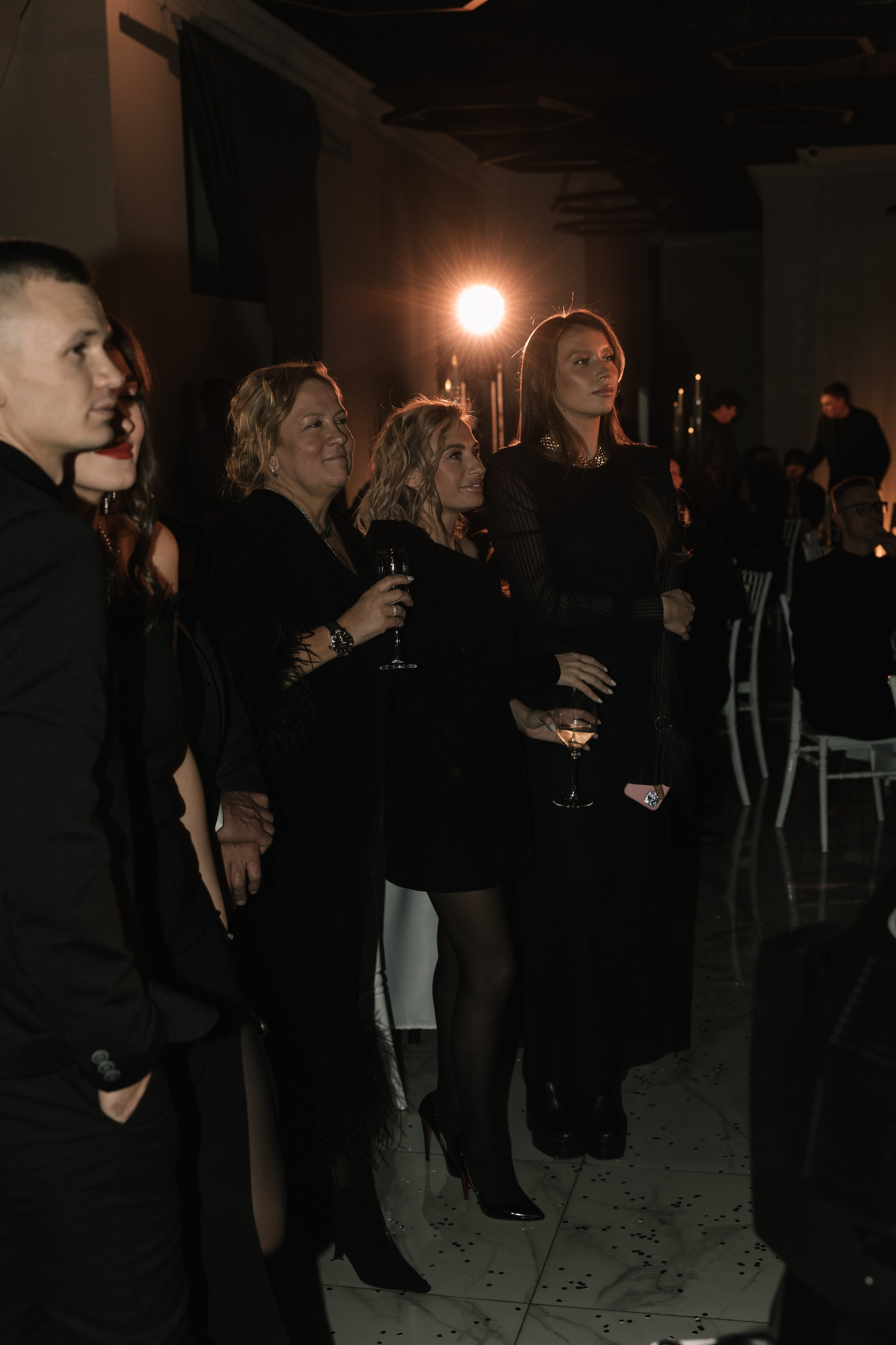 Держи меня за руку. Ваш фотограф  Наволоцкая Юлия