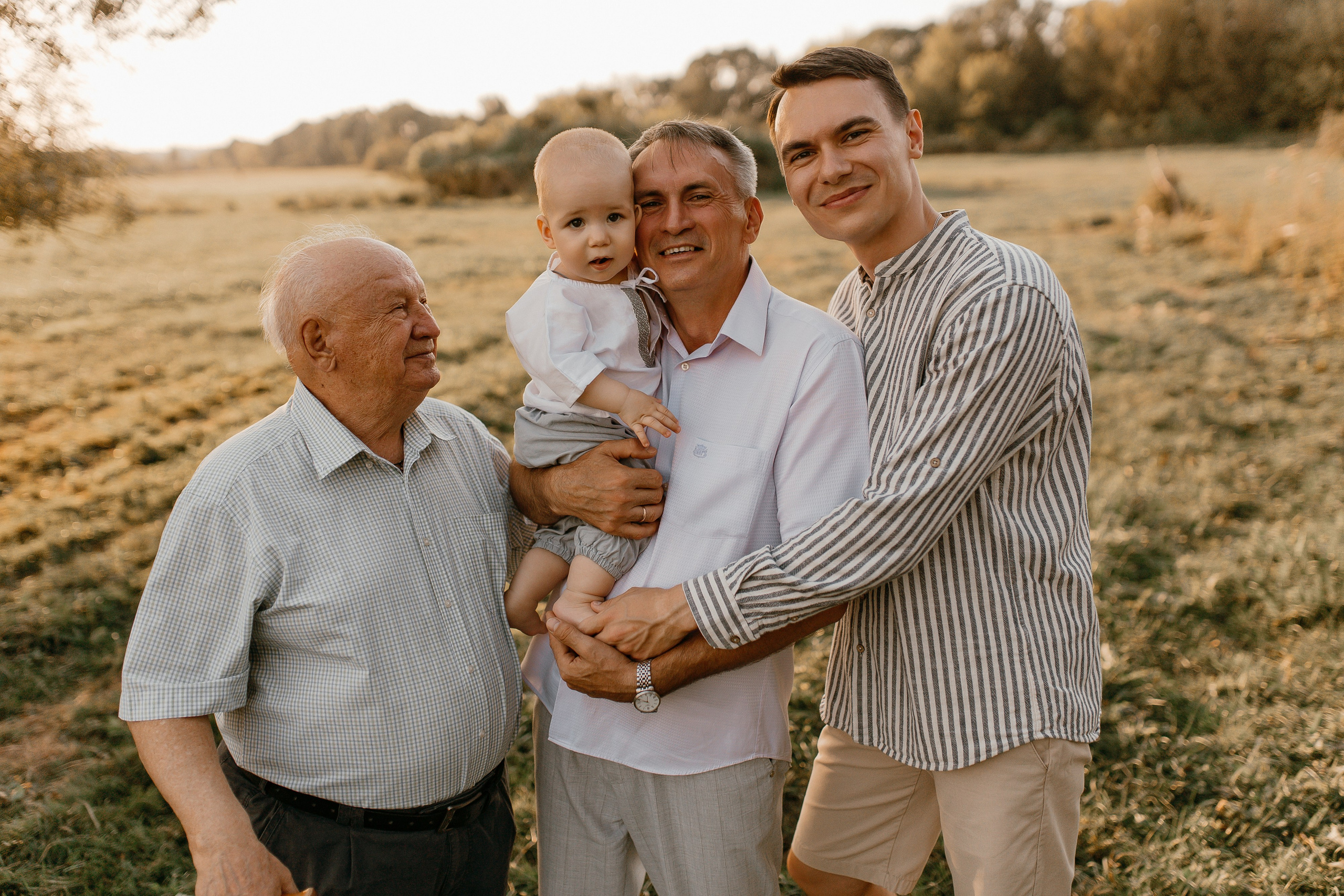 4 поколения. Семейный фотограф Губкин/Старый Оскол