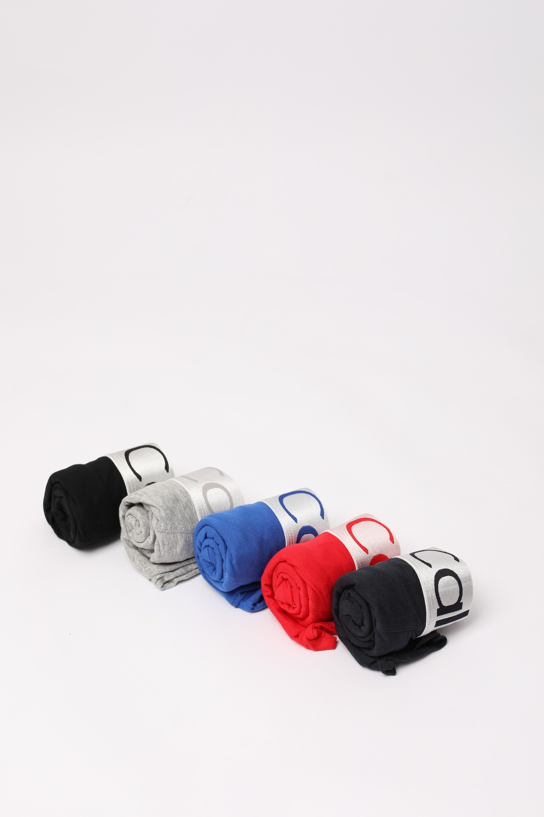 Мужские трусы боксеры. Фотостудия предметной и модельной съёмки для маркетплейсов