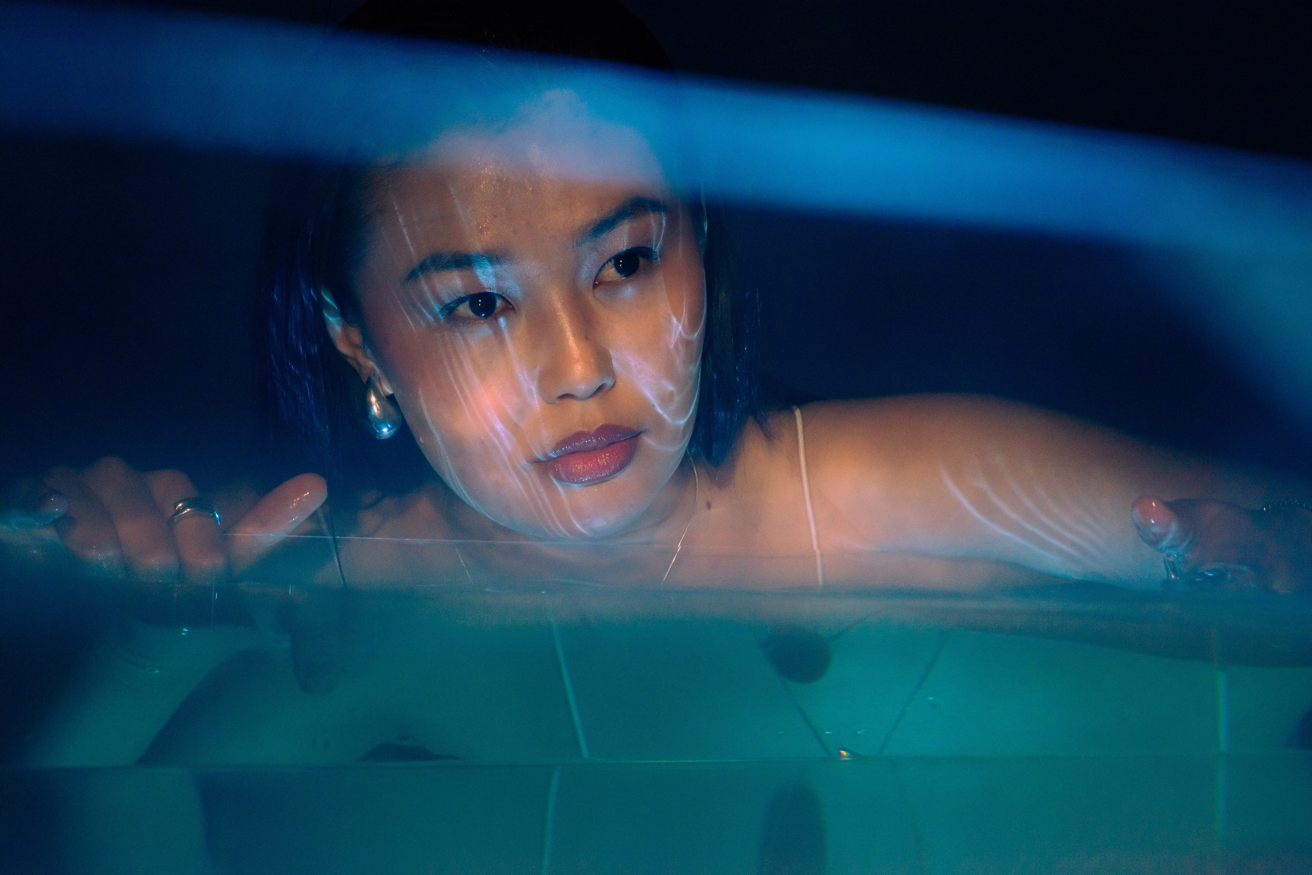 Fashion съемка с цветными фильтрами. Фотография — это миг, который фиксирует вечность