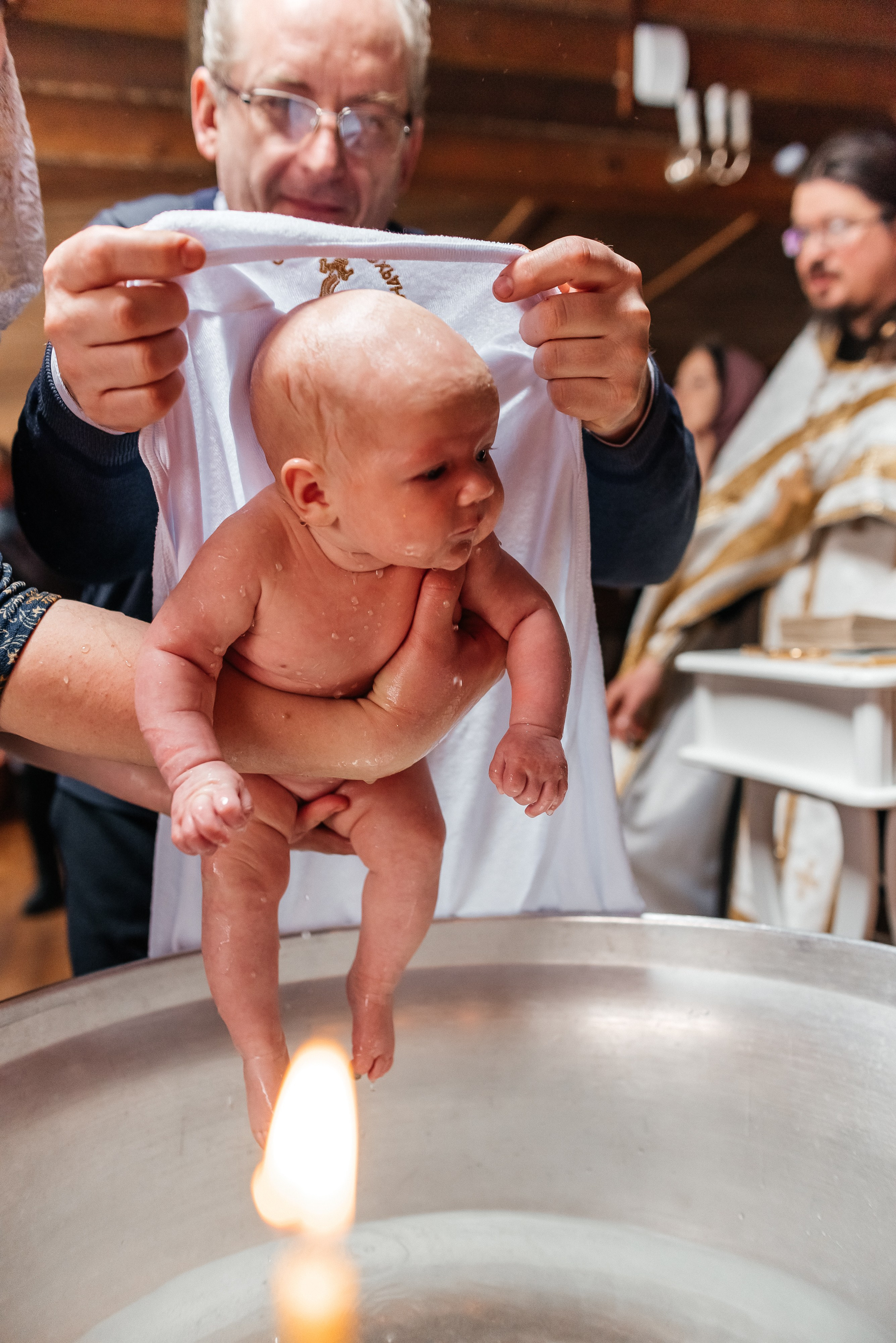 Крещение в храме Серафима Саровского в Иваново. Фотограф Иваново | Москва | Ирина Коптилина