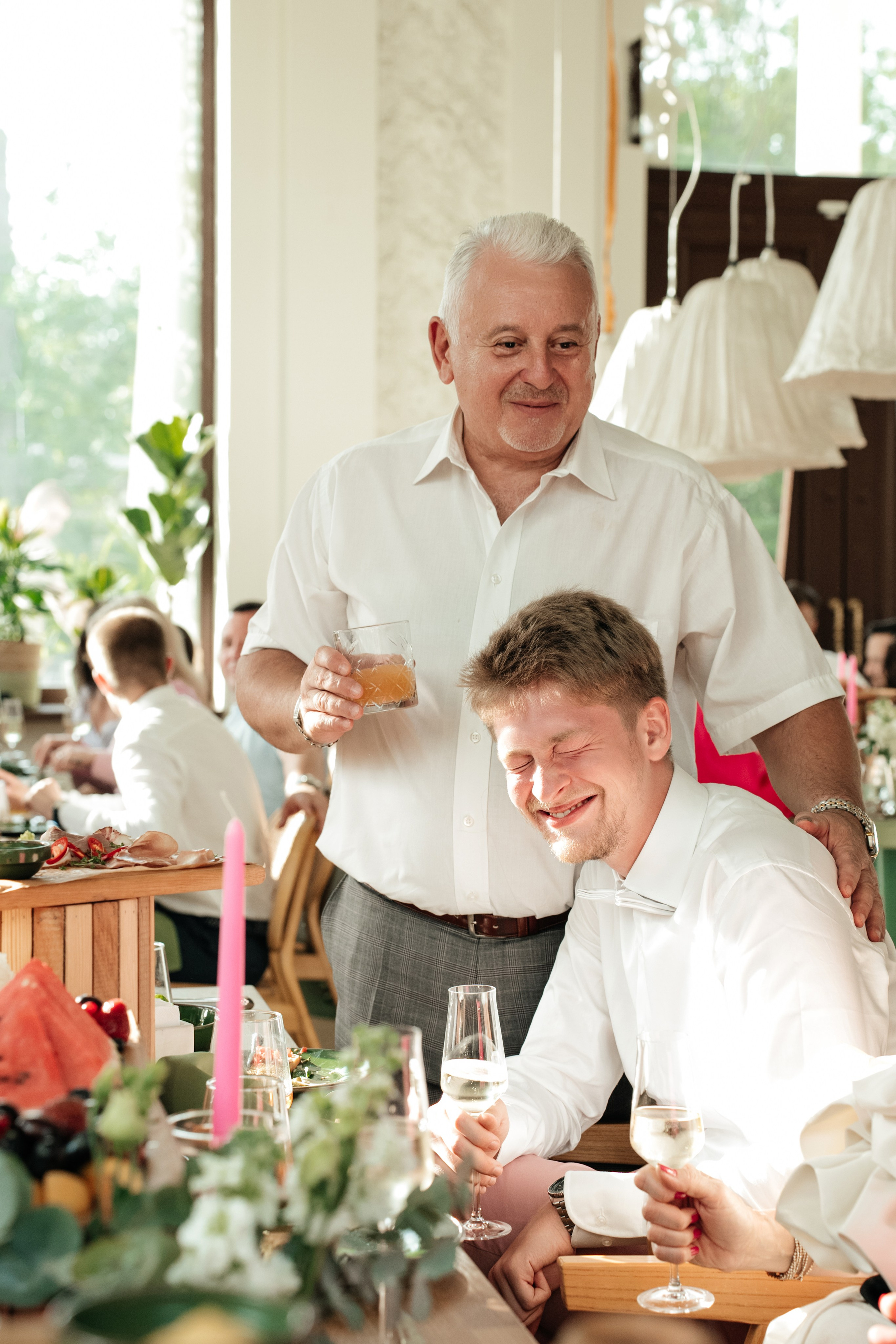 Ресторан Домик в саду, ВДНХ. Свадебный фотограф Москва Александра Аверкова