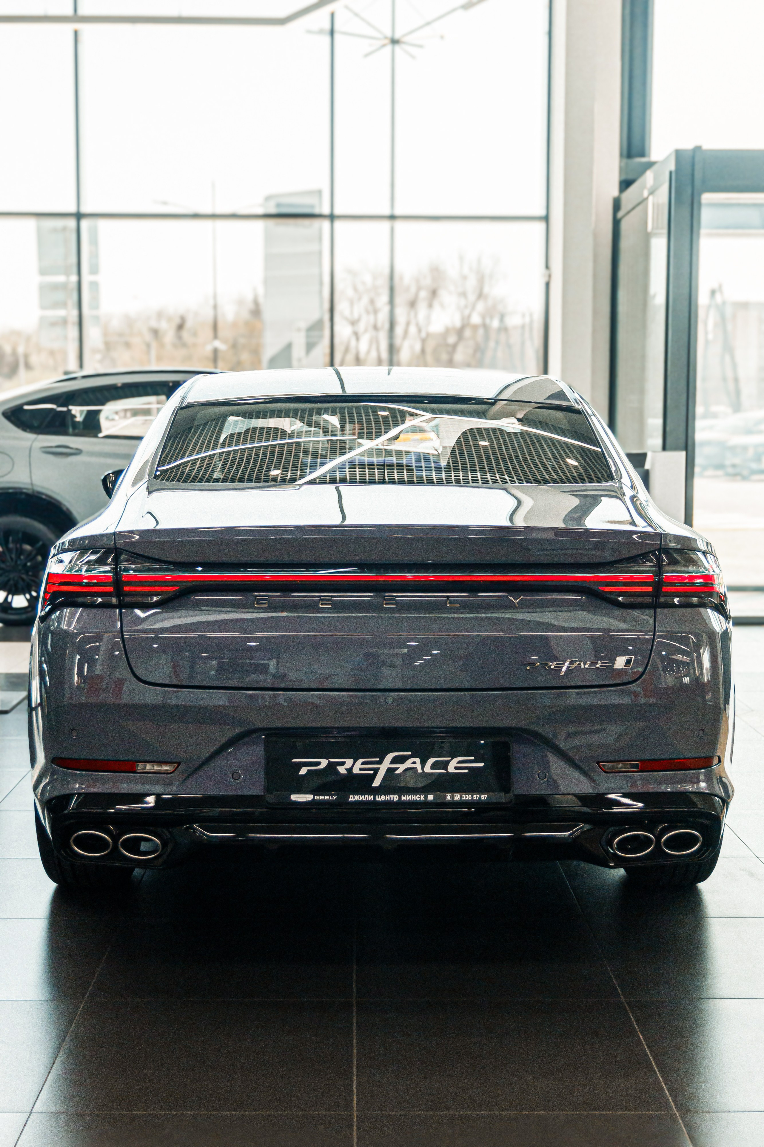 Джили Центр Минск. Свадебный фотограф Минск, Фаниполь, Беларусь Кирилл Напреев