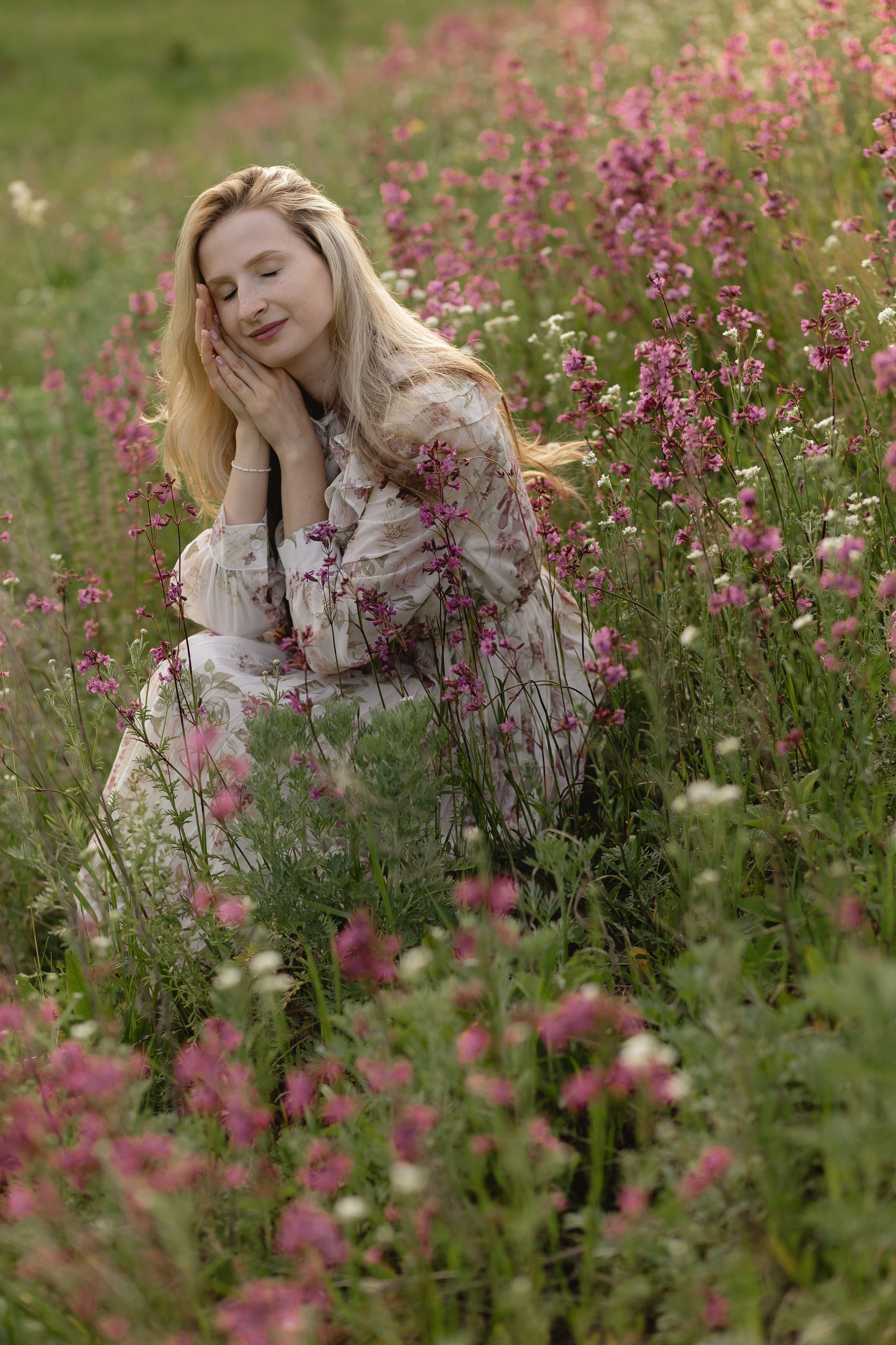 Анастасия с любимыми. Фотограф в Казани.Снимаю индивидуальные портреты, love story и свадьбы