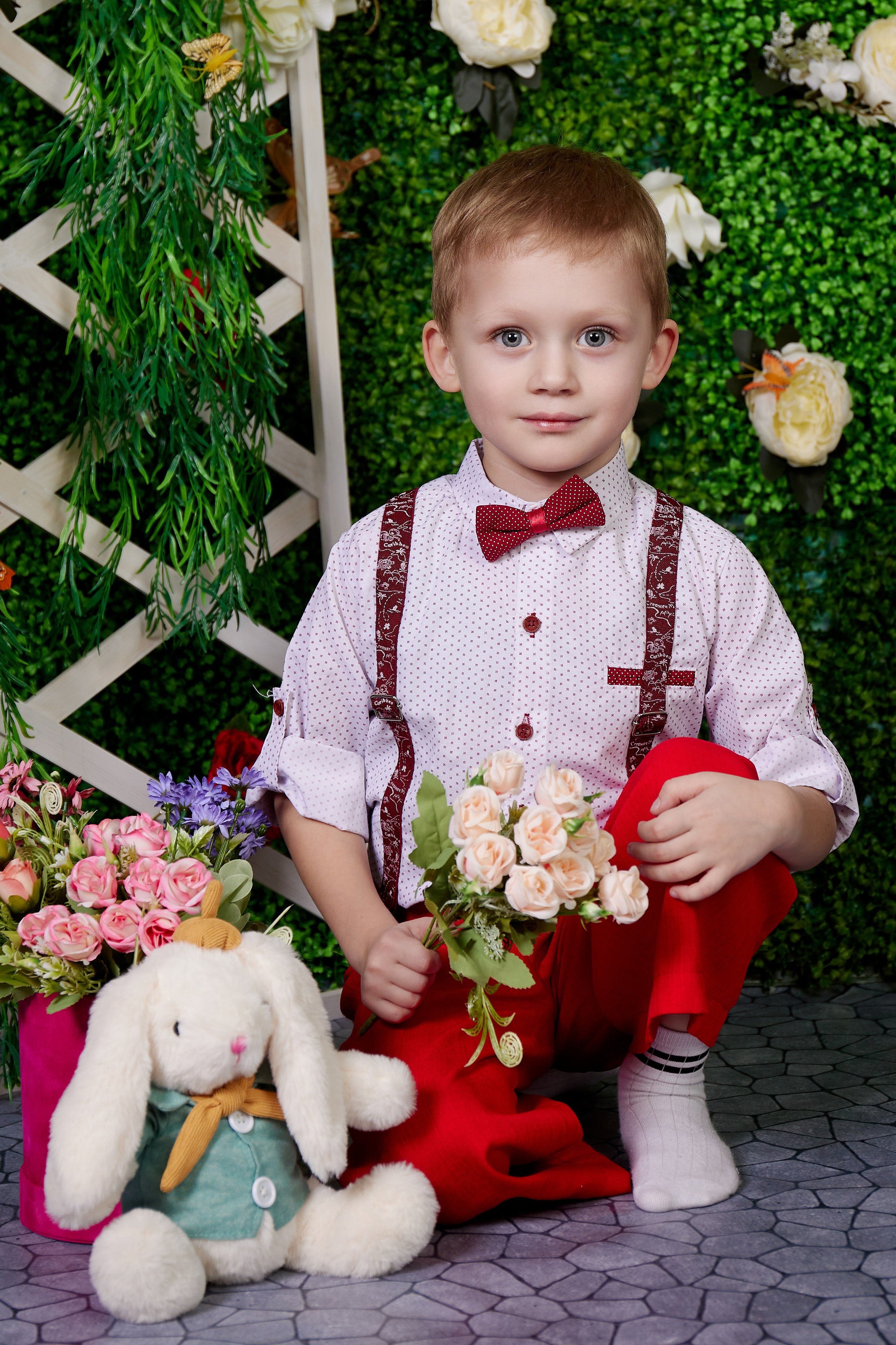 Цветы для мамы. Детская выездная фотостудия