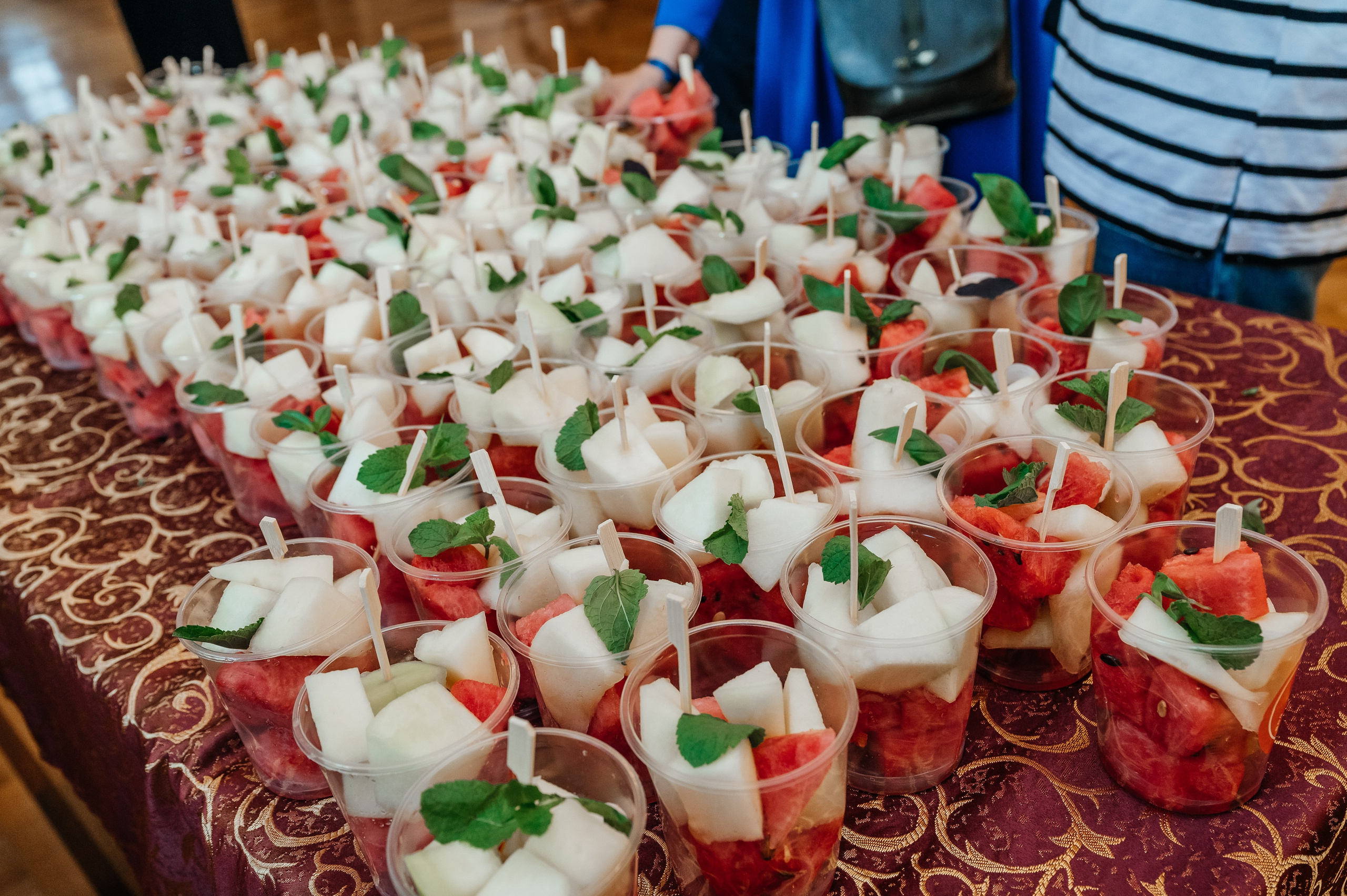 Открытие выставки Кати Васильевой в Молодежном театре. Wedding and family photographer USA