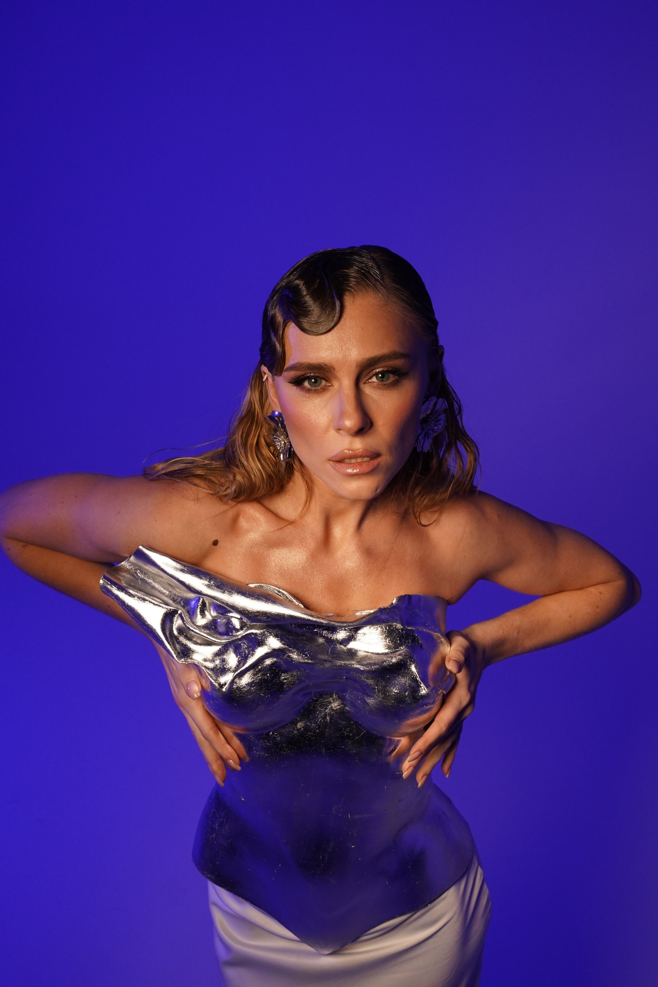 ЖЕНСКИЙ ПОРТРЕТ. Главная