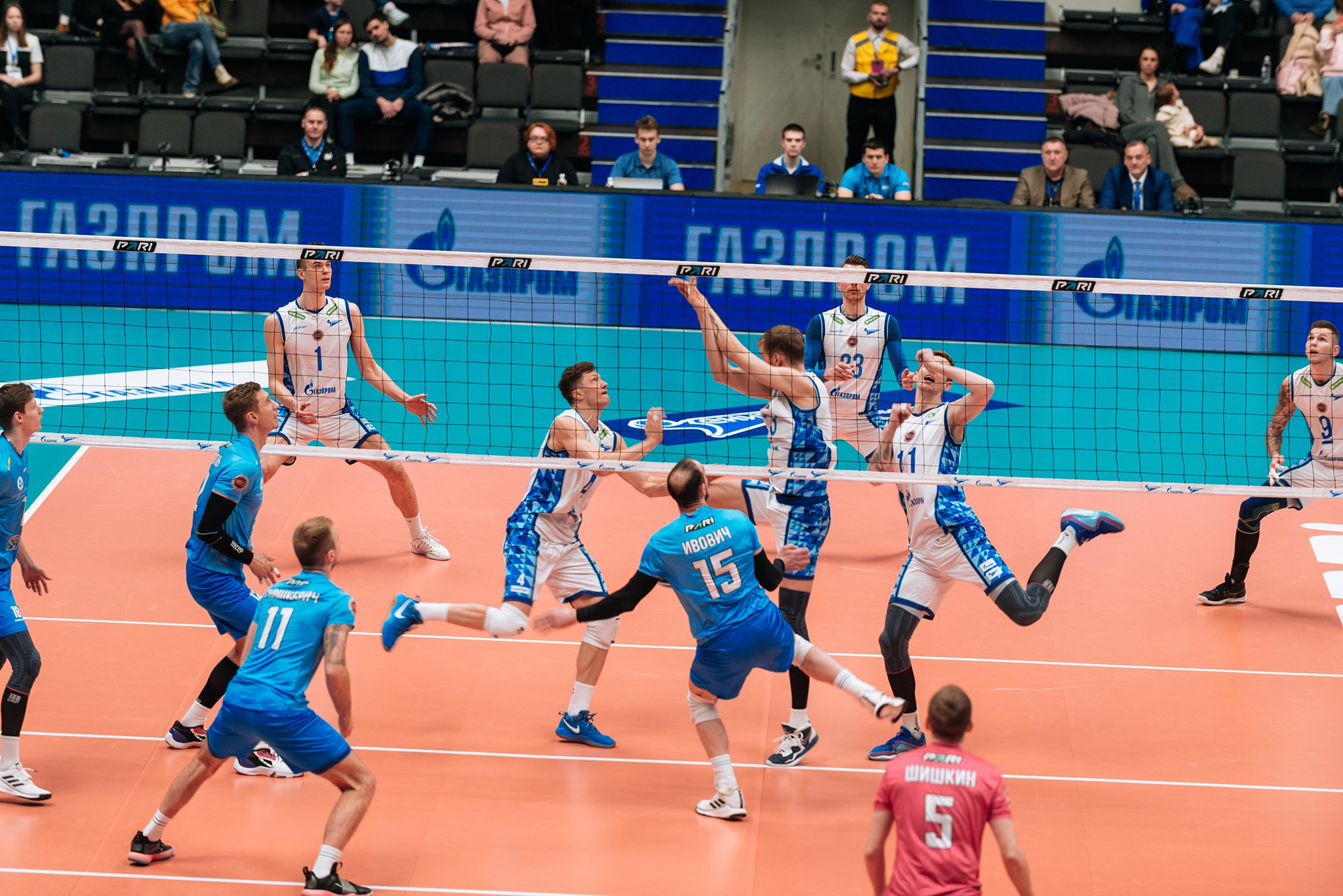 Зенит — Динамо-ЛО. Чемпионат России по волейболу. Февраль 24. Репортажный фотограф в Санкт-Петербурге Анастасия Клёпова