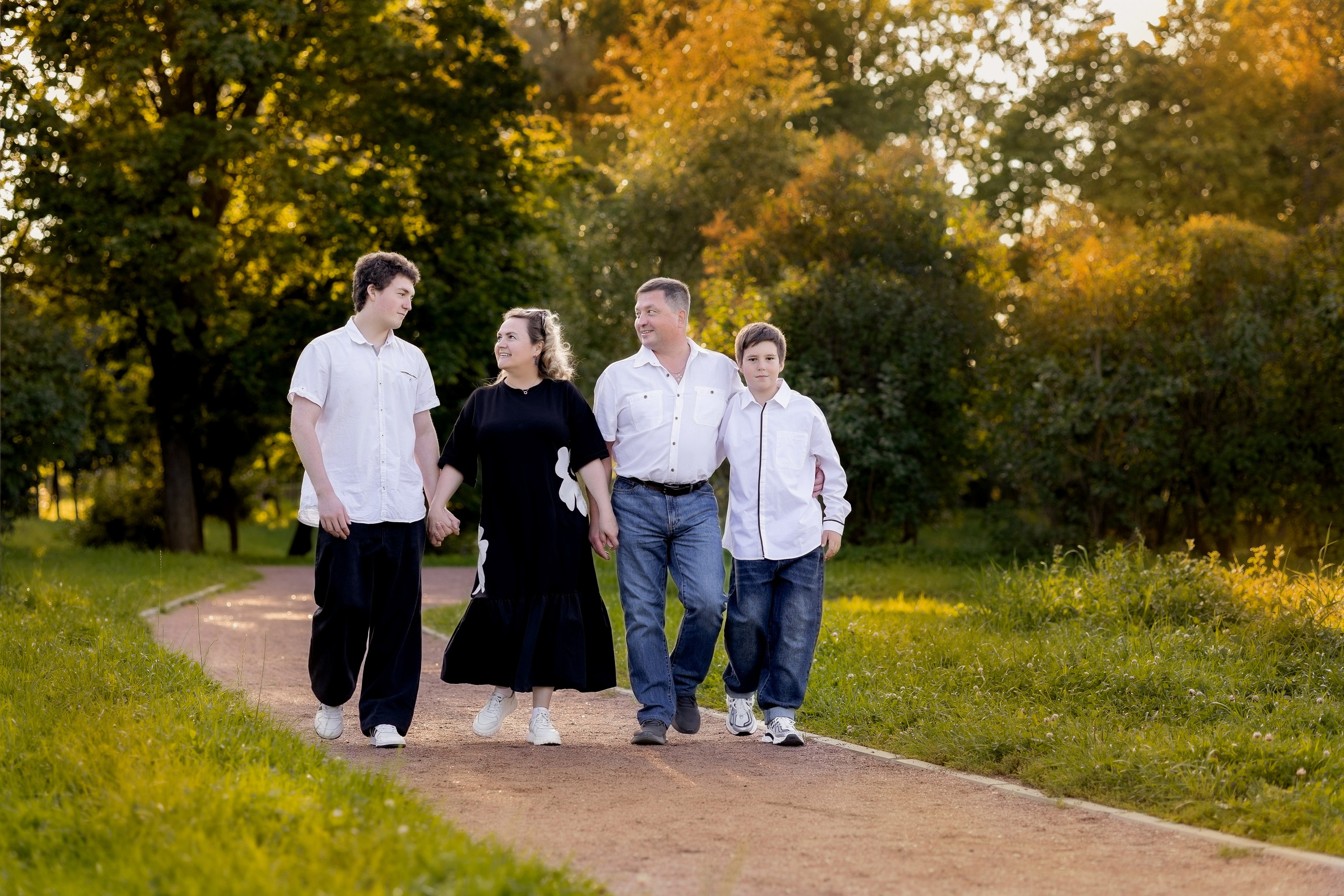 Прогулка в парке. Выпускные альбомы. Школьный и семейный фотограф Виктория Игнатьева