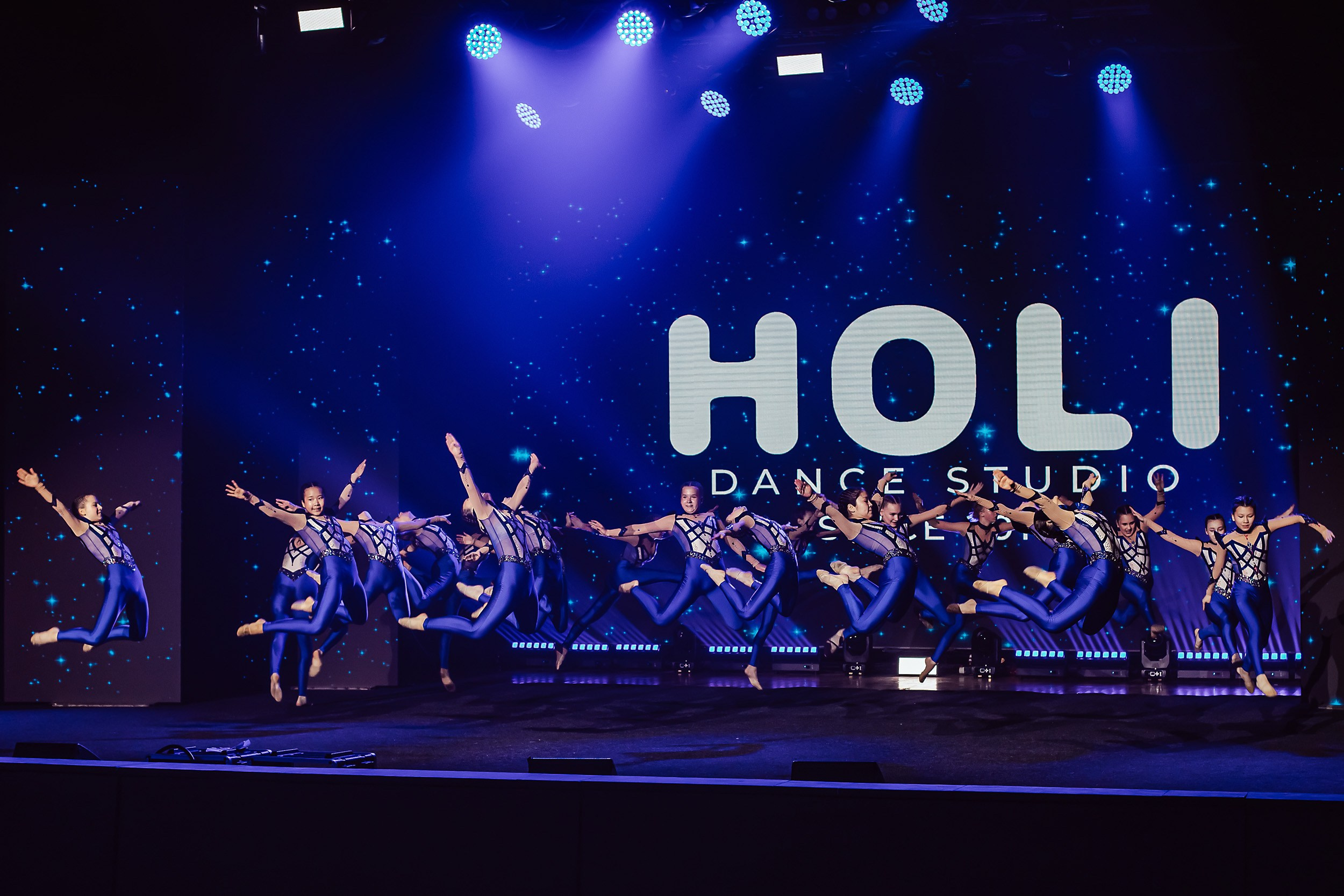10 лет Holi Fance Studio | Part 1. Кипятком Павлодар