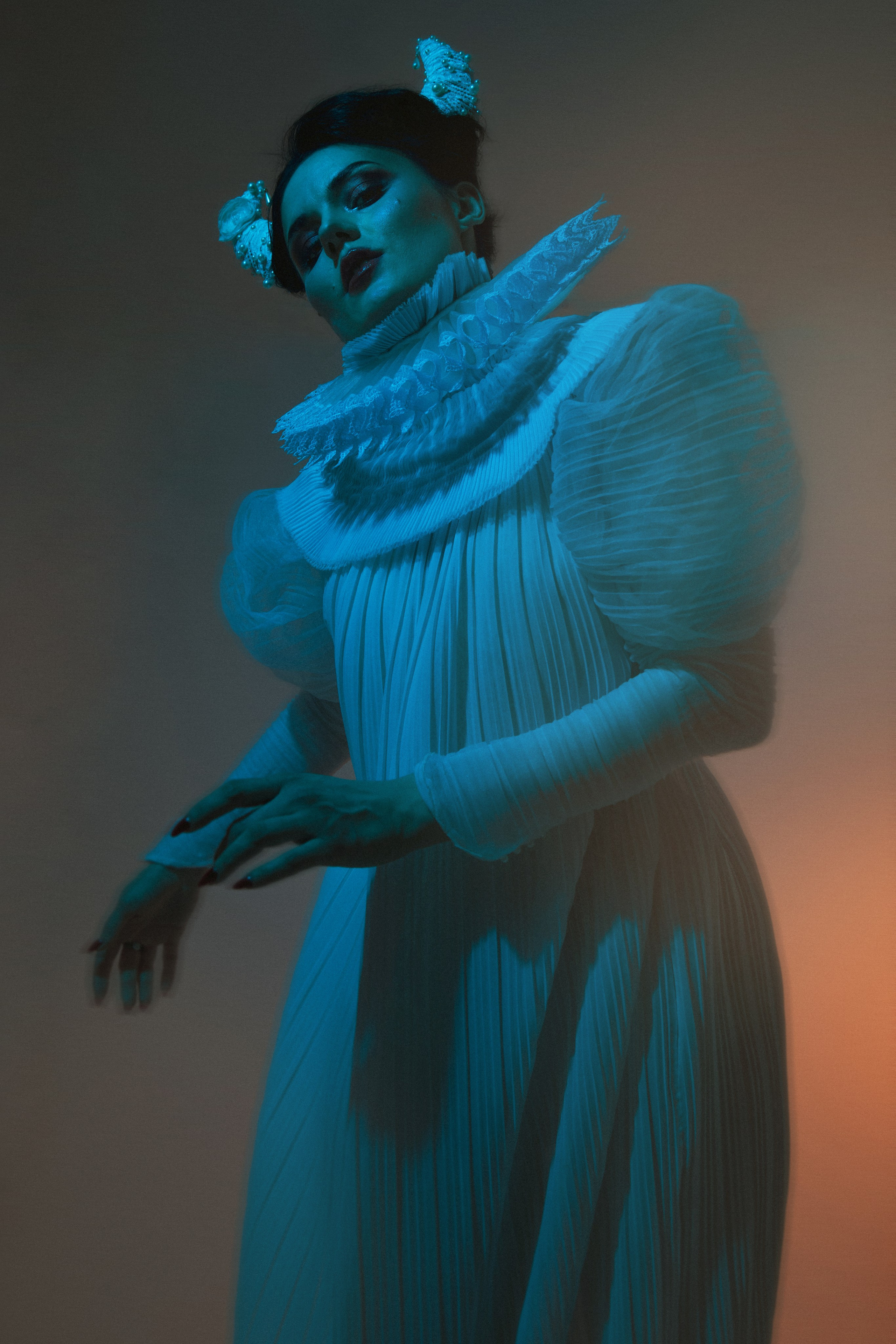 Неон. Allirubrum