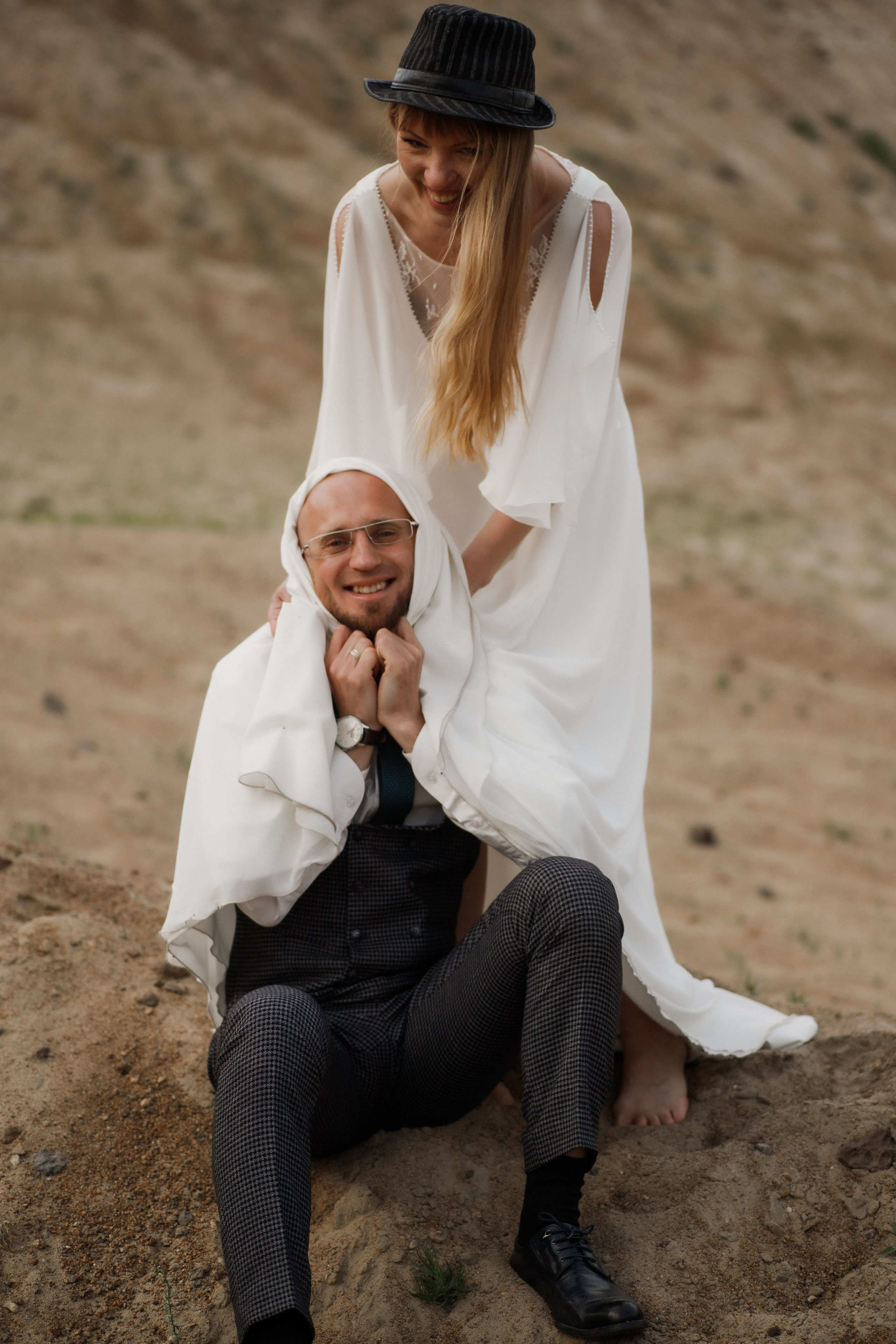 В песках на закате. Креативный и женский Фотограф Омске Наталья Лебедева