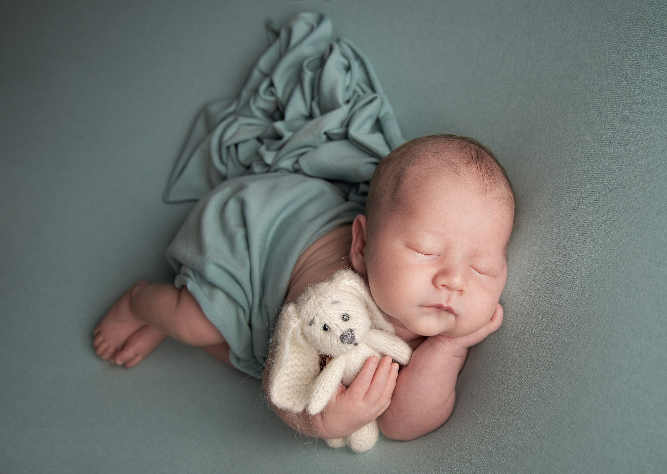 Фотосессия новорожденных в Ижевске. Фотограф новорожденных в Ижевске Анастасия Преснякова