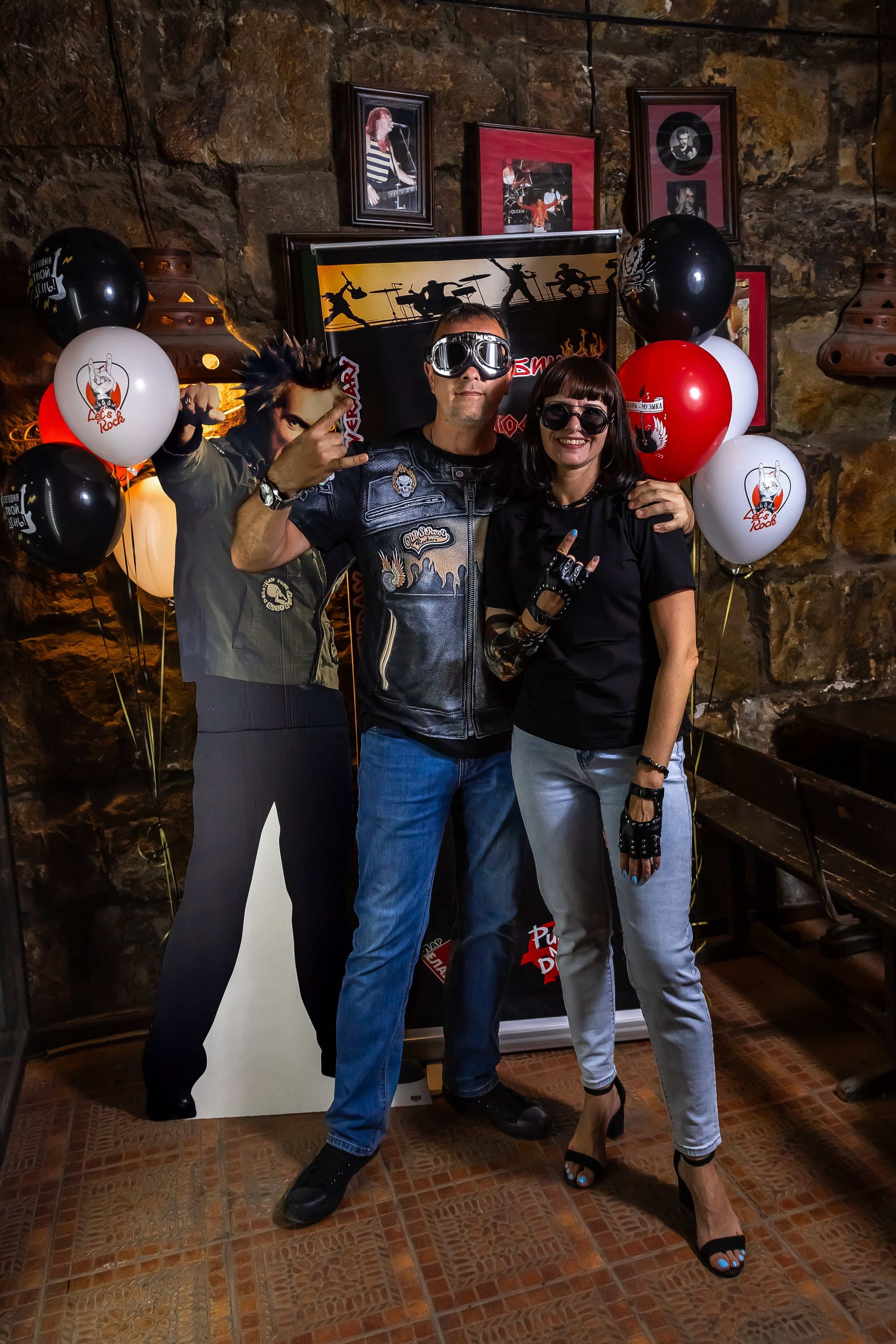 День Рождения Алексея в баре «Белая Лошадь». Фотограф в Волгограде Норченко Светлана