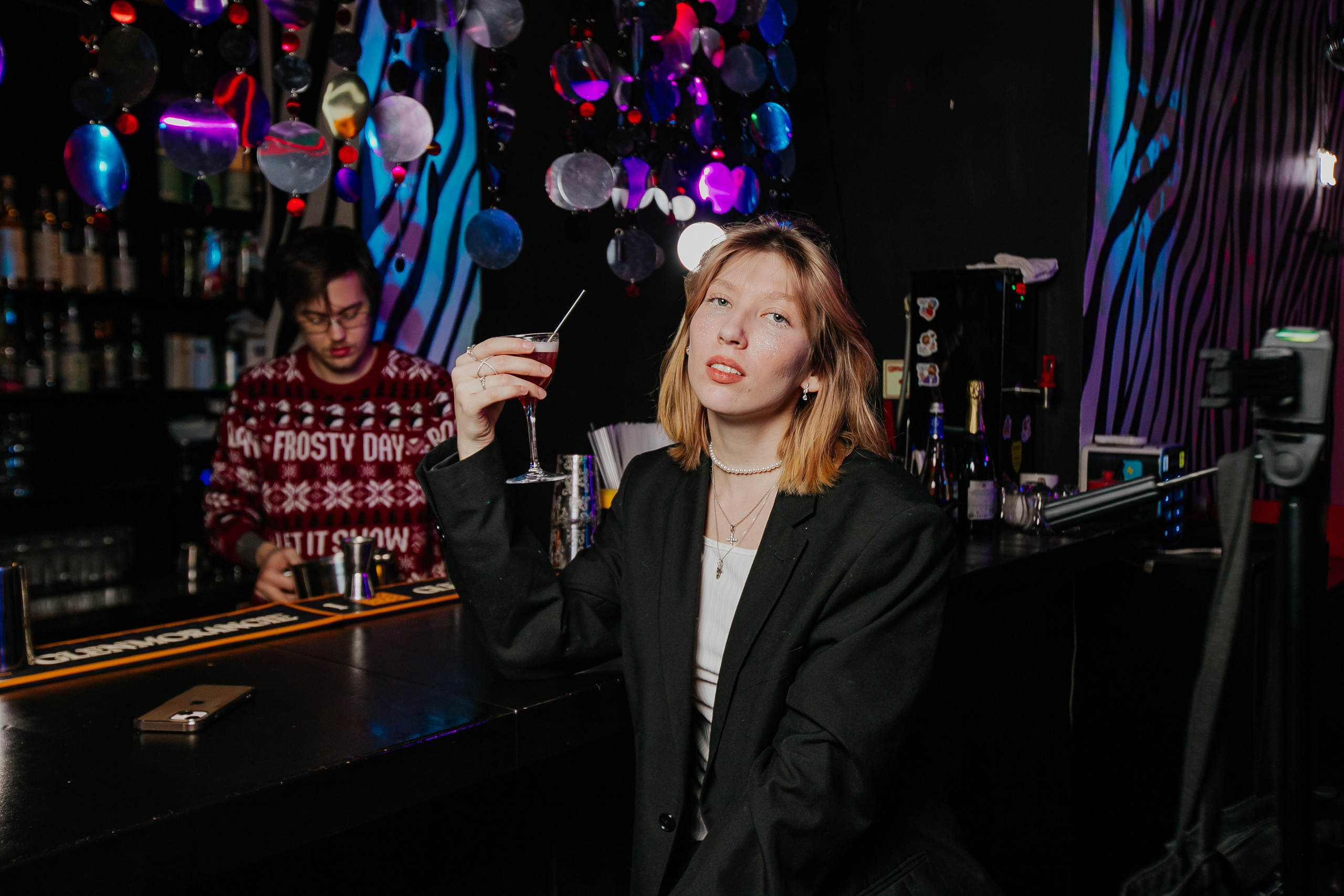 БАР МОЛОДОСТЬ. Репортажный и портретный фотограф в Екатеринбурге Гизатуллин Марат