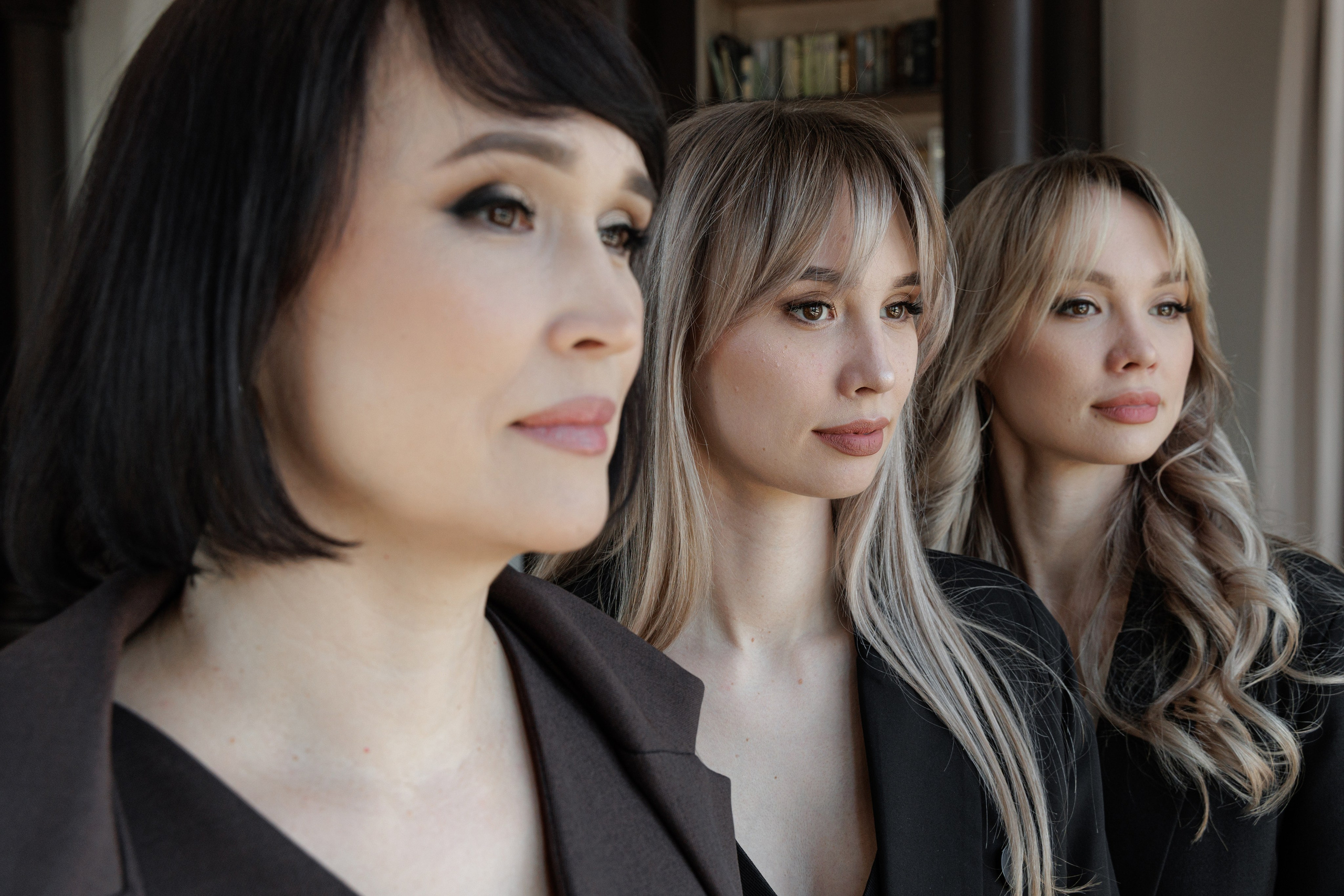 Мама и дочери. Aleksantis