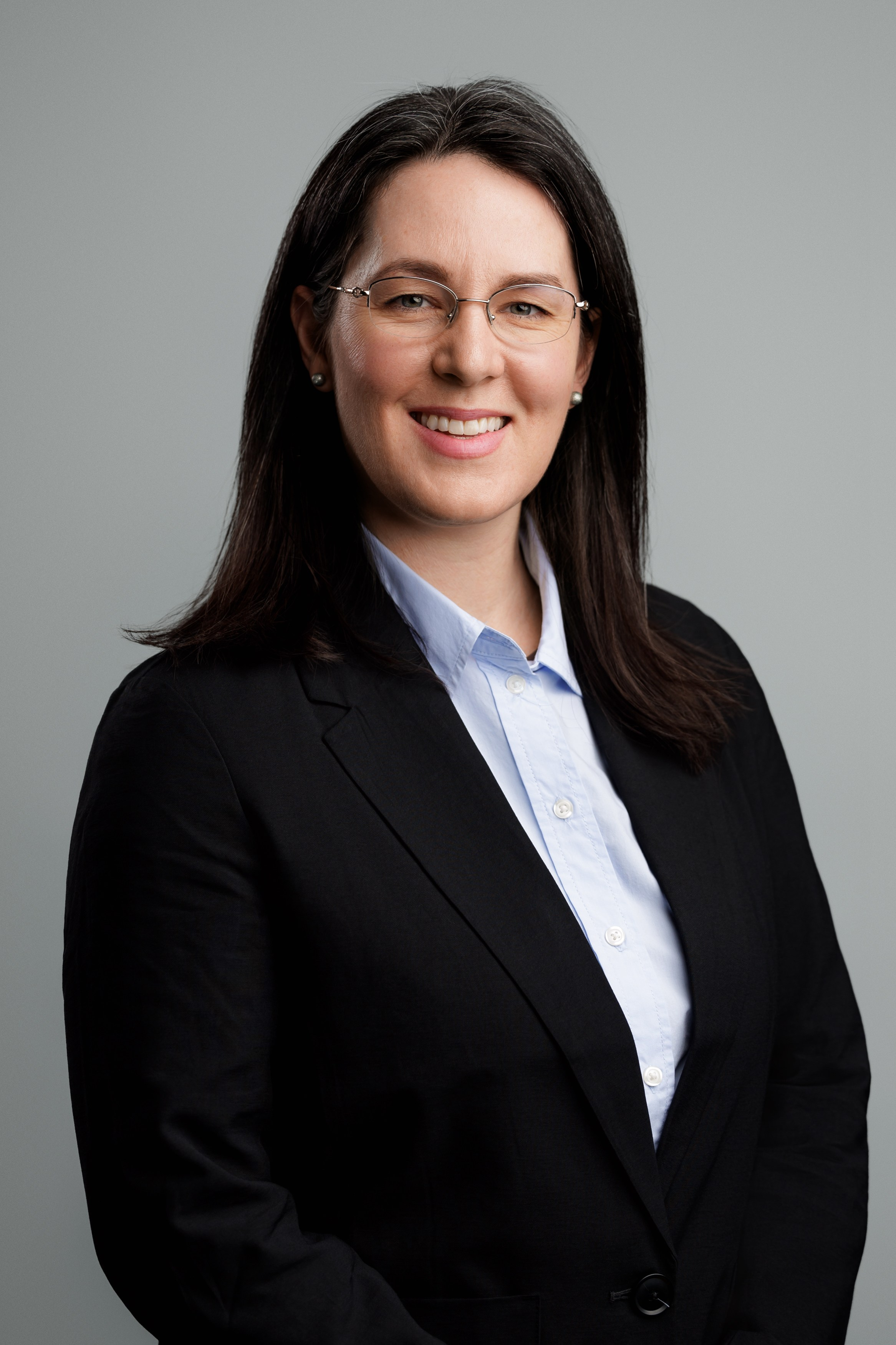 Business and acting headshots. Retouching, photo editing, portfolio retoucher