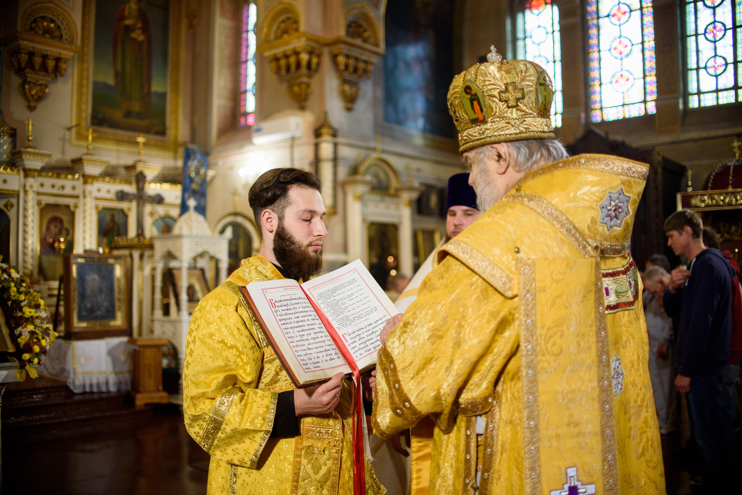 Воскресная литургия 29.10.2023. Семейный и свадебный фотограф в Феодосии и Коктебеле