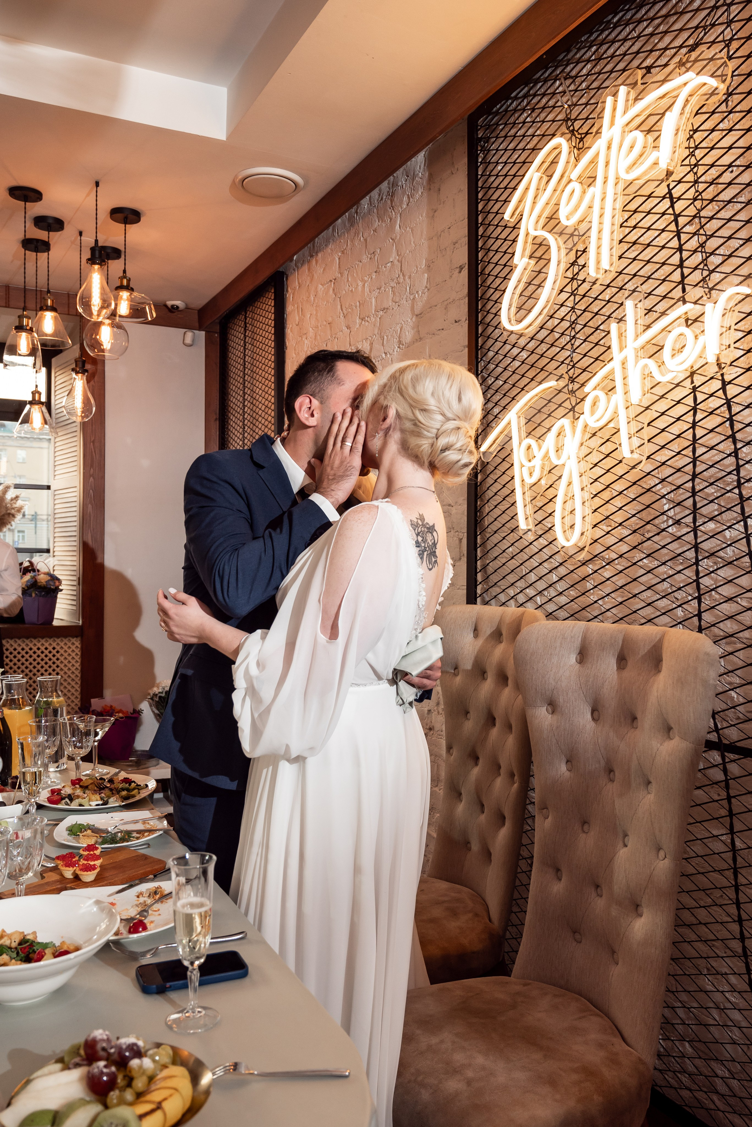 Свадьба в Санкт-Петербурге. Анастасия Петрович фотограф, фотокорреспондент в Москве и Санкт-Петербурге. Фотосъёмка репортажа, мероприятия, корпоративная съёмка, контент