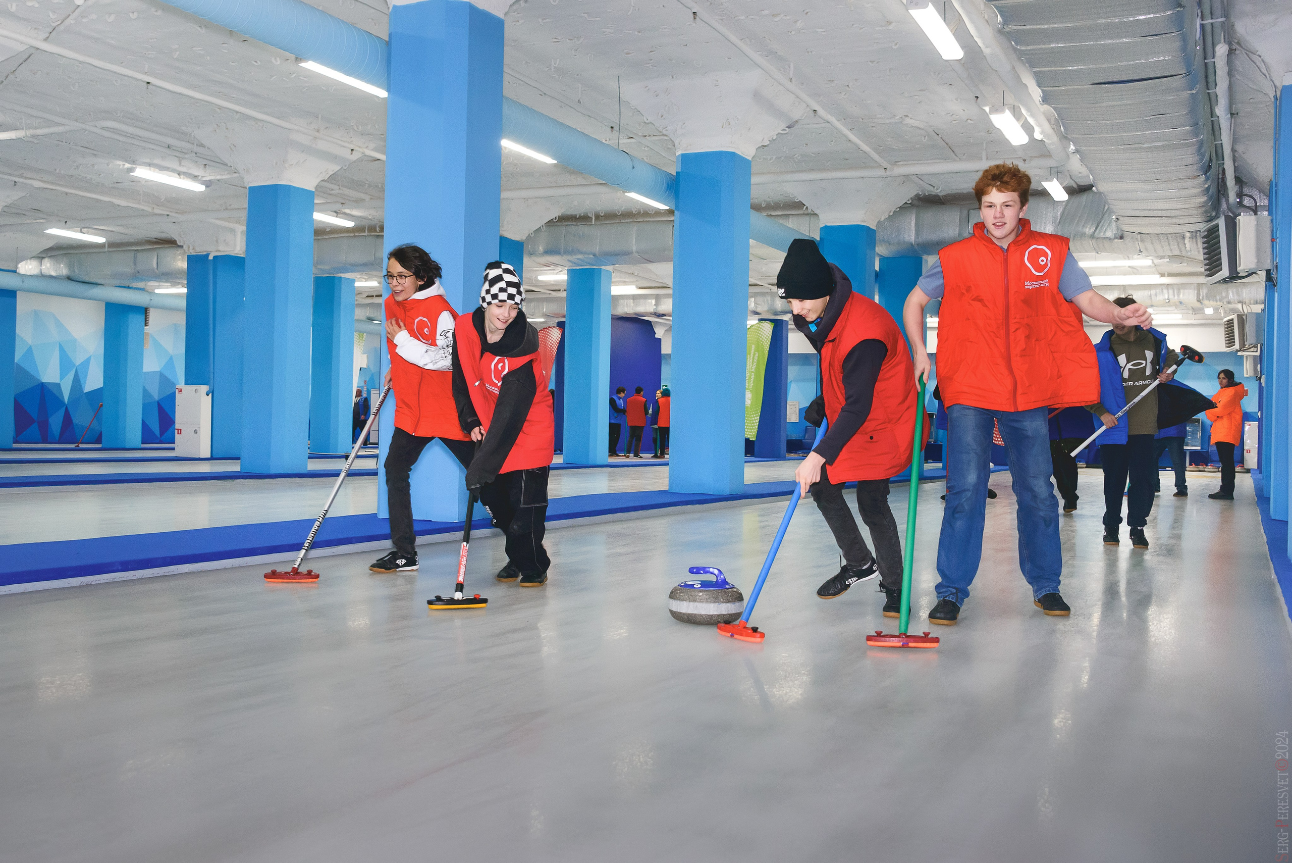 Кёрлинг, детский день рождения, Московский кёрлинг клуб. Ваш фотограф на праздник в Москве, Раменском, Жуковском, Люберцах