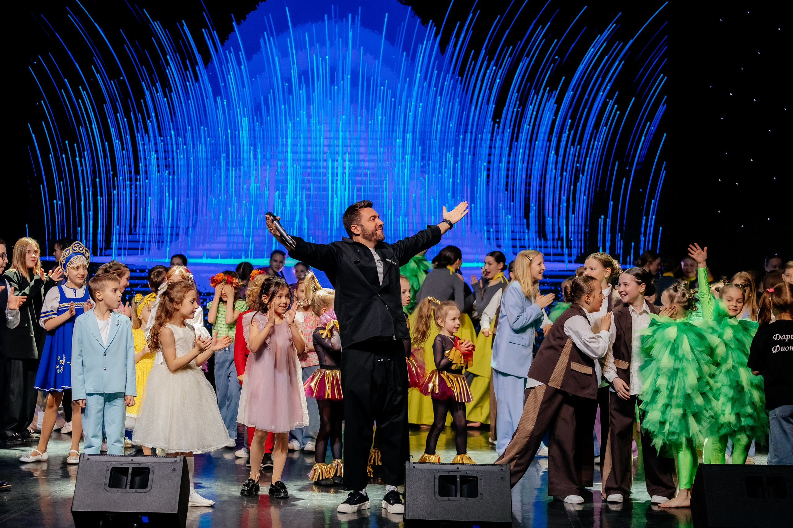 Концерт «Мы талантливы». Ирина Тихонова — фотограф для детей и коллективов в Москве