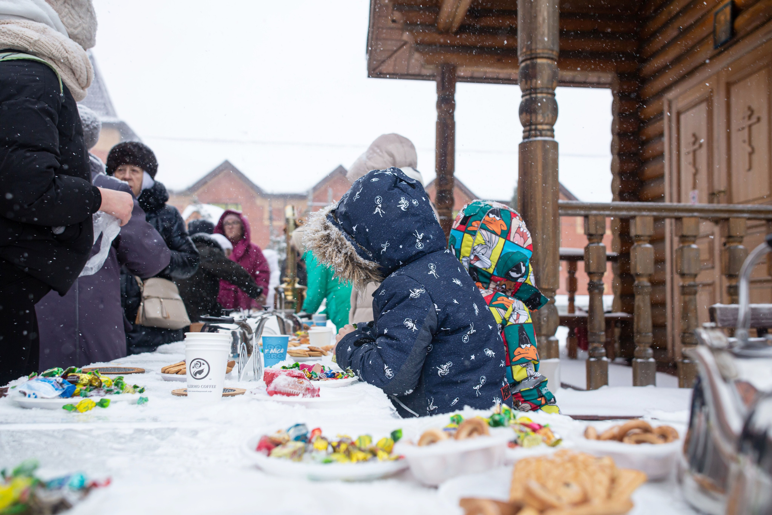 Крестный ход по д. Островцы Раменского городского округа. Семейный и детский фотограф Анна Петракова